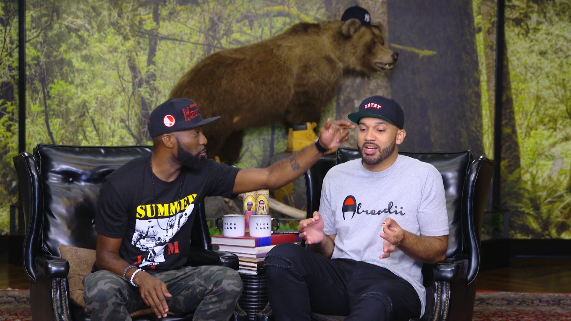 Desus & Mero background