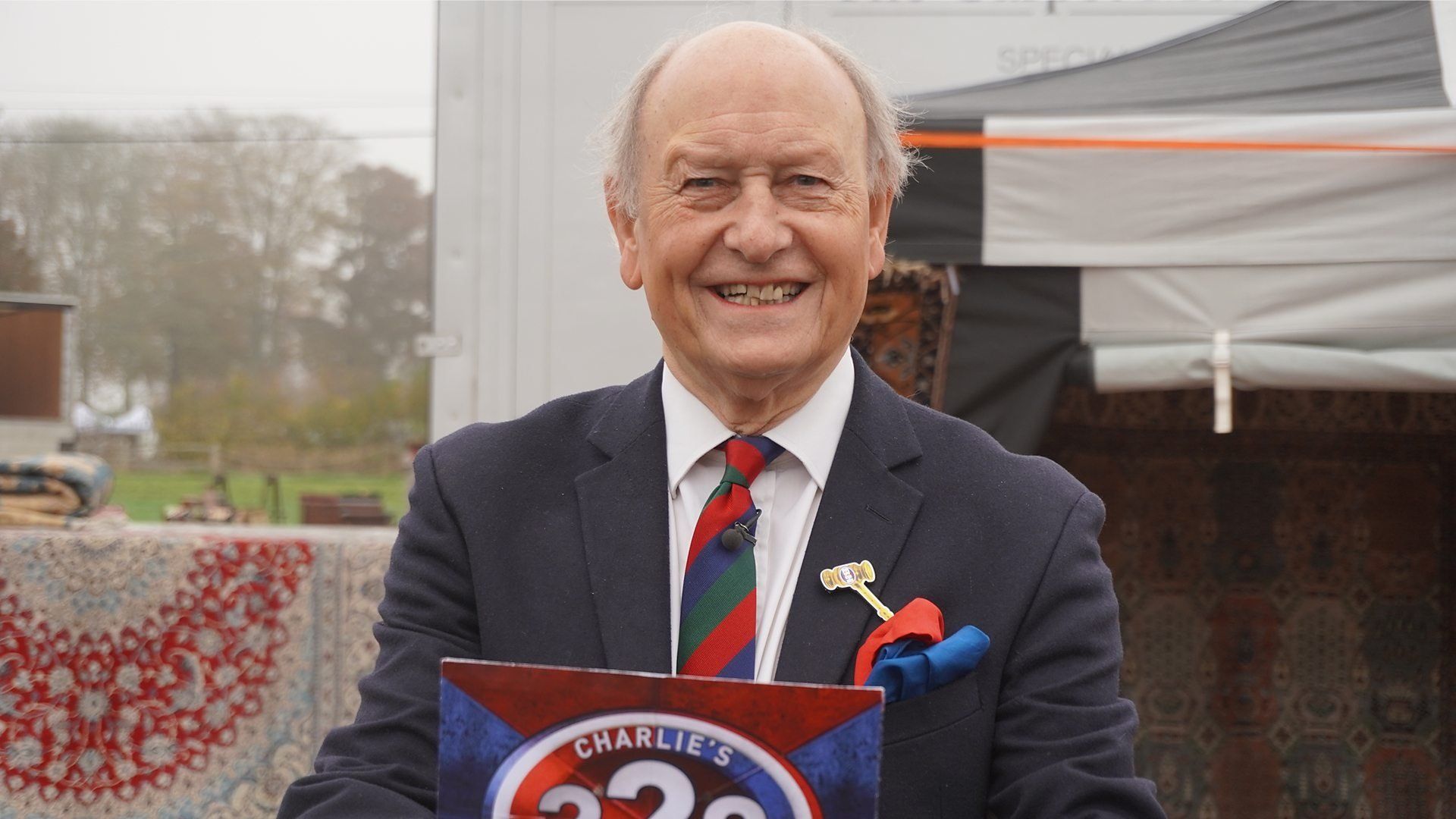 Bargain Hunt background