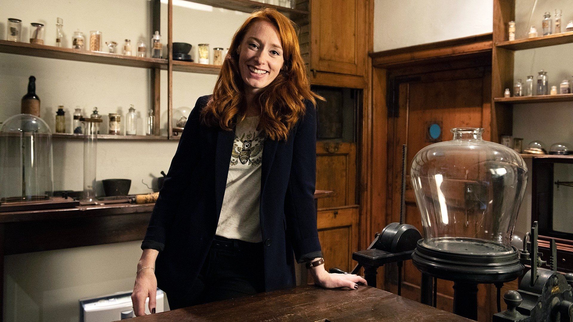 Magic Numbers: Hannah Fry's Mysterious World of Maths background