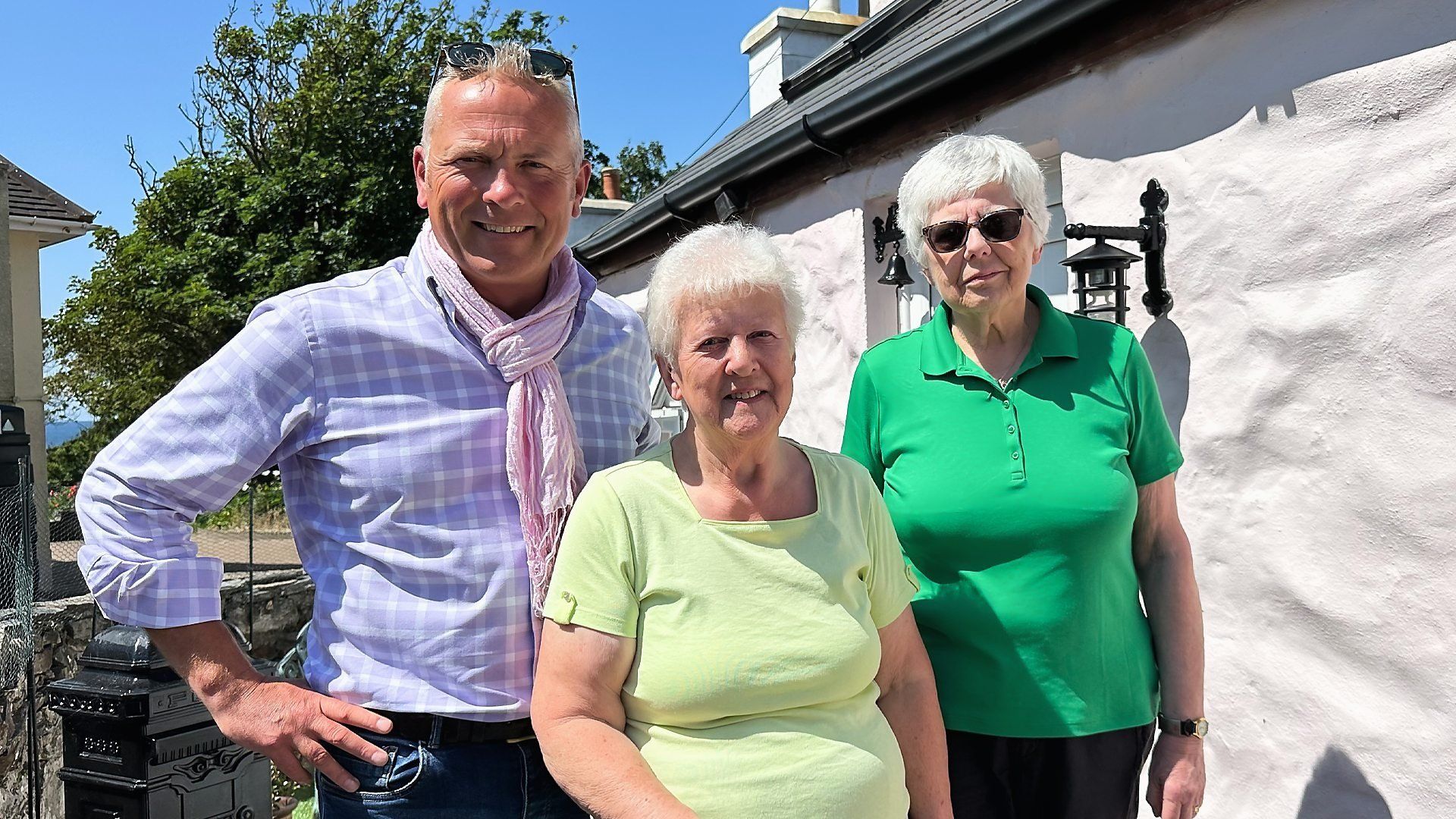 Escape to the Country background