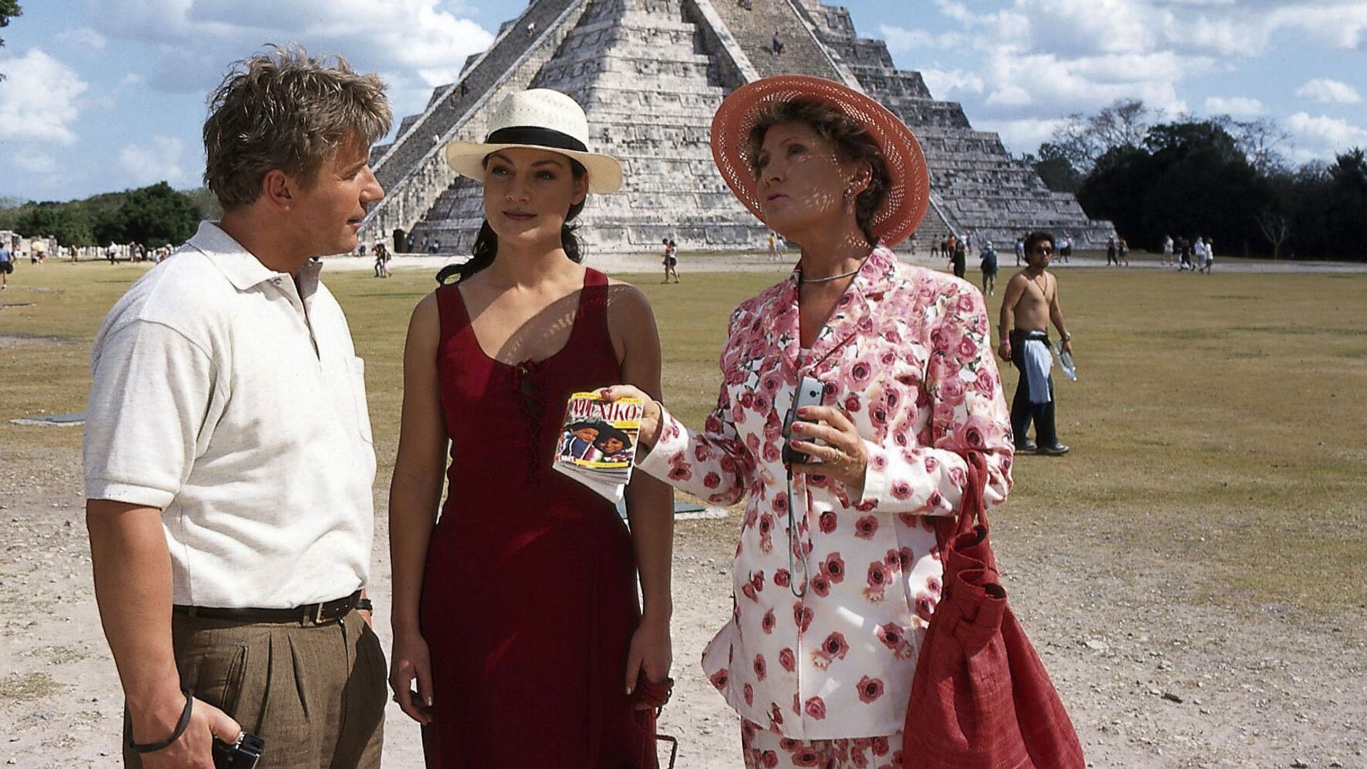 Das Traumschiff background