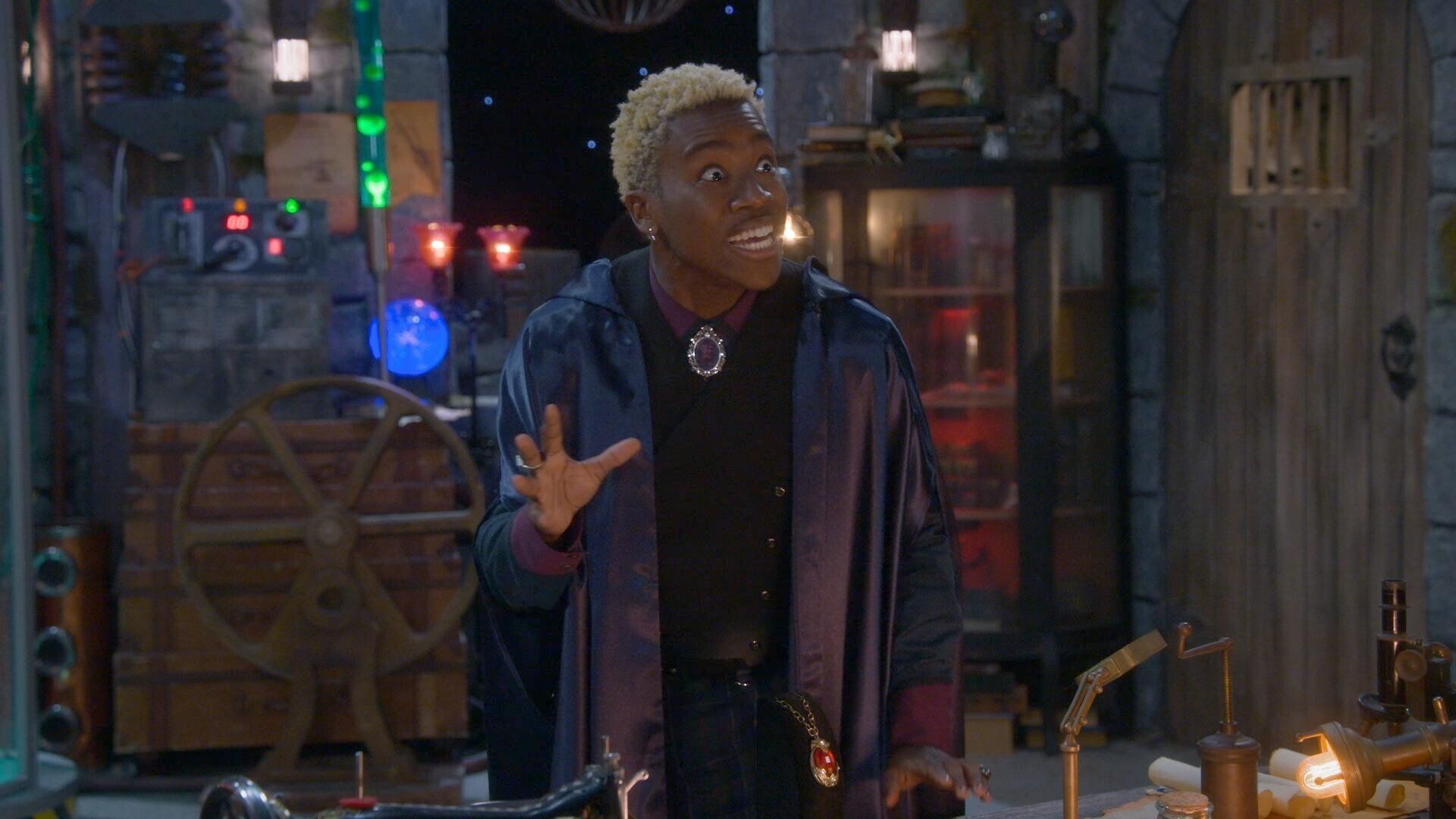 Wizards Beyond Waverly Place background