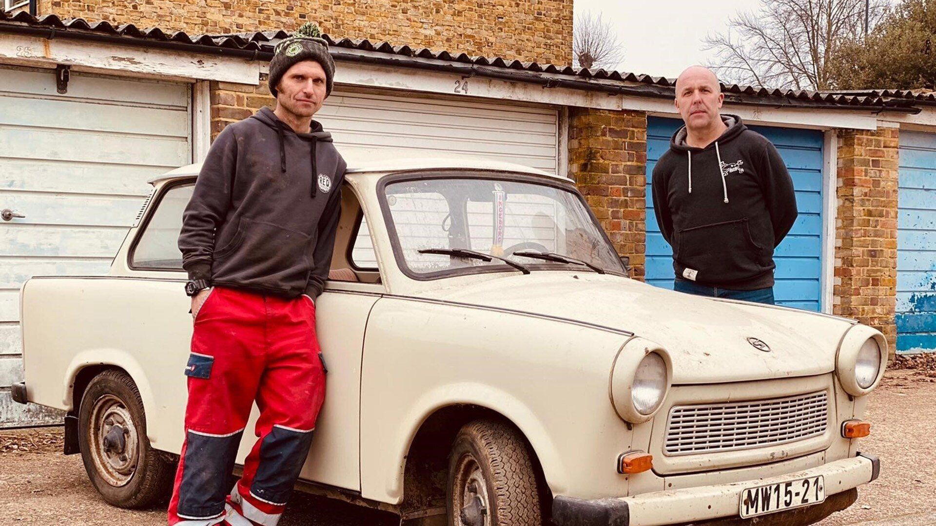 Guy's Garage background