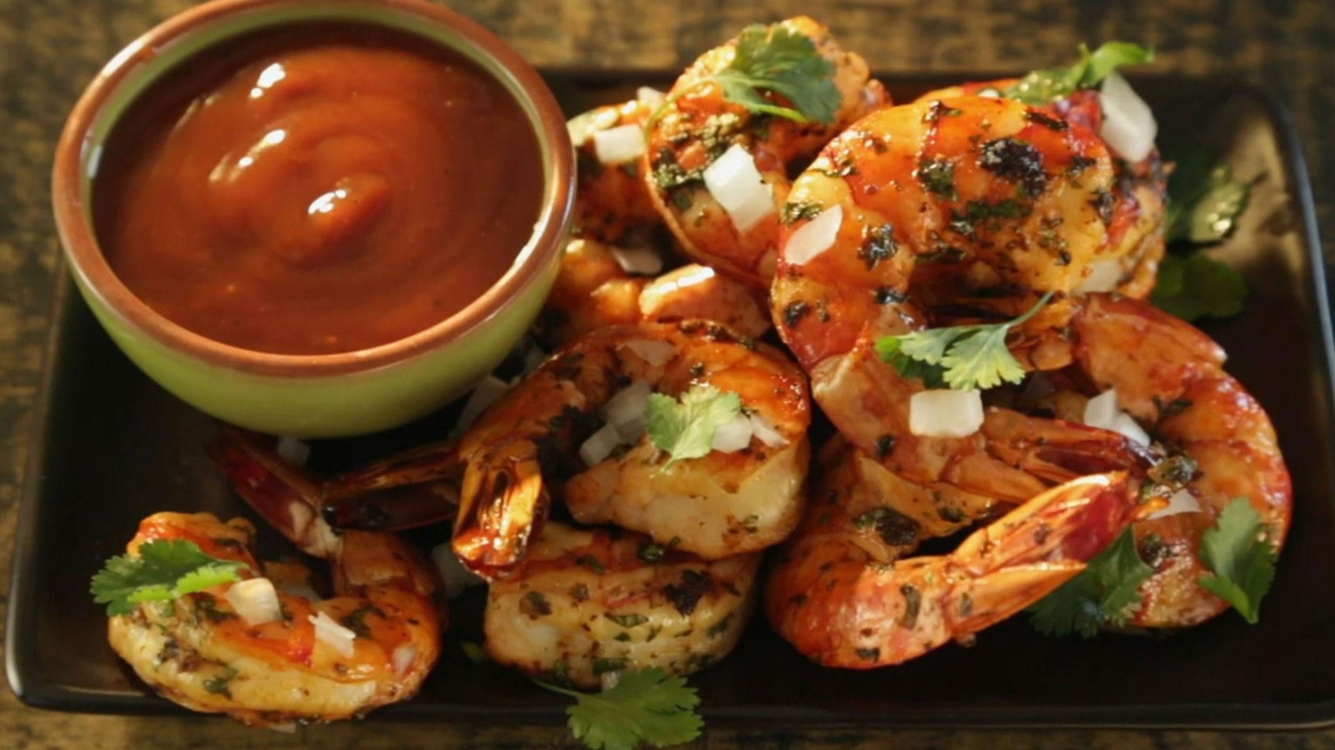 Steven Raichlen's Project Smoke background