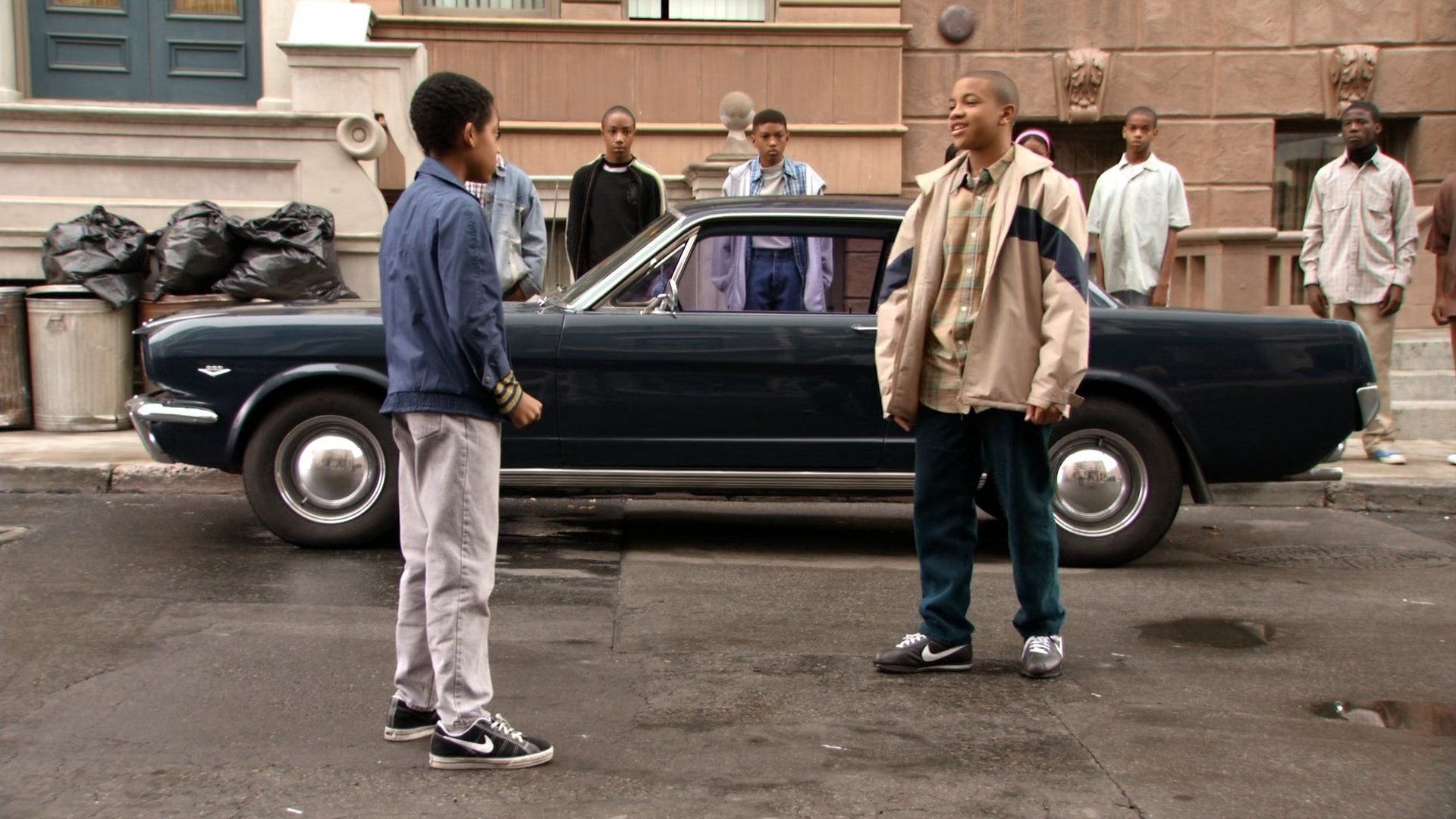 Everybody Hates Chris background