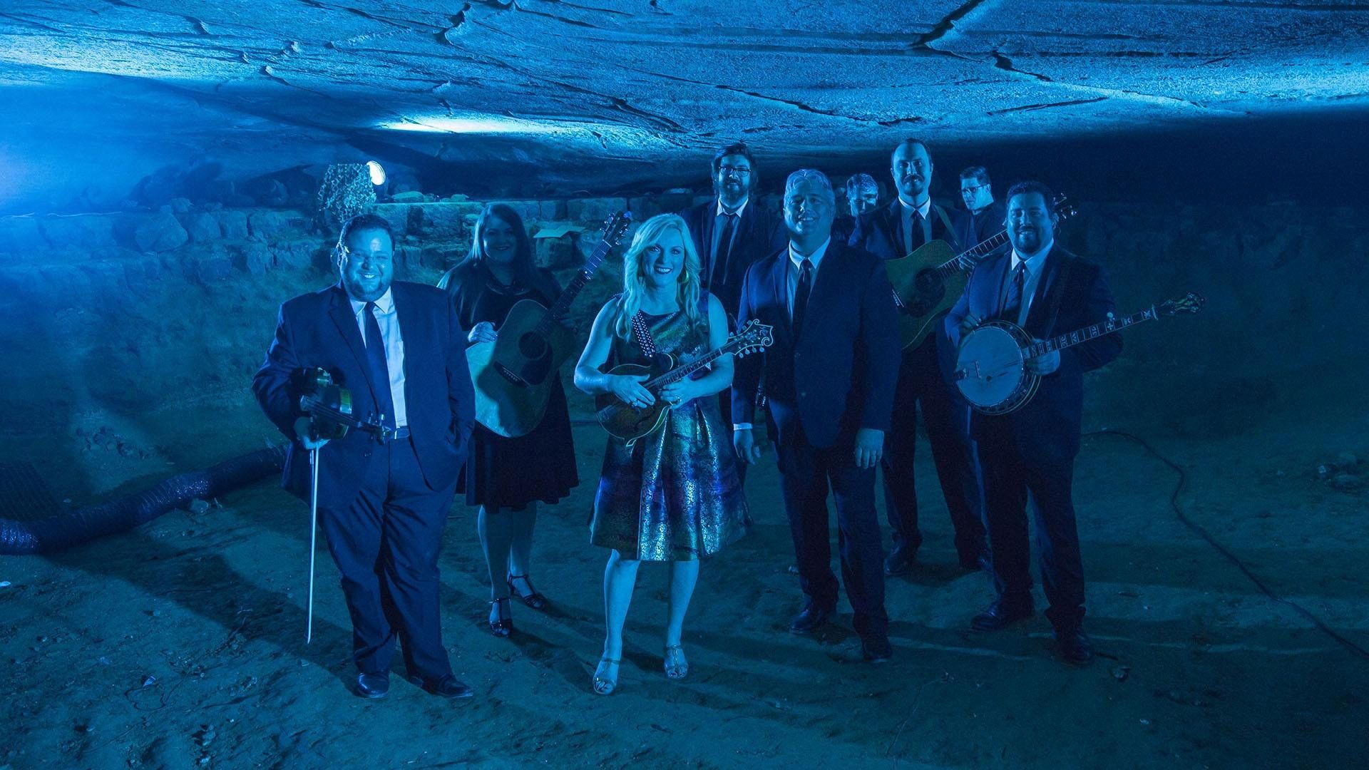 Bluegrass Underground background
