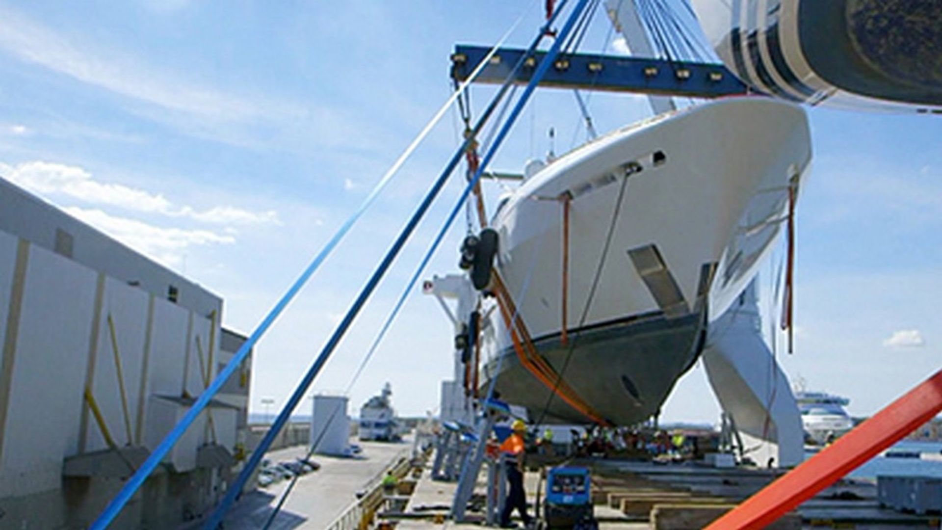 Mega Shippers background