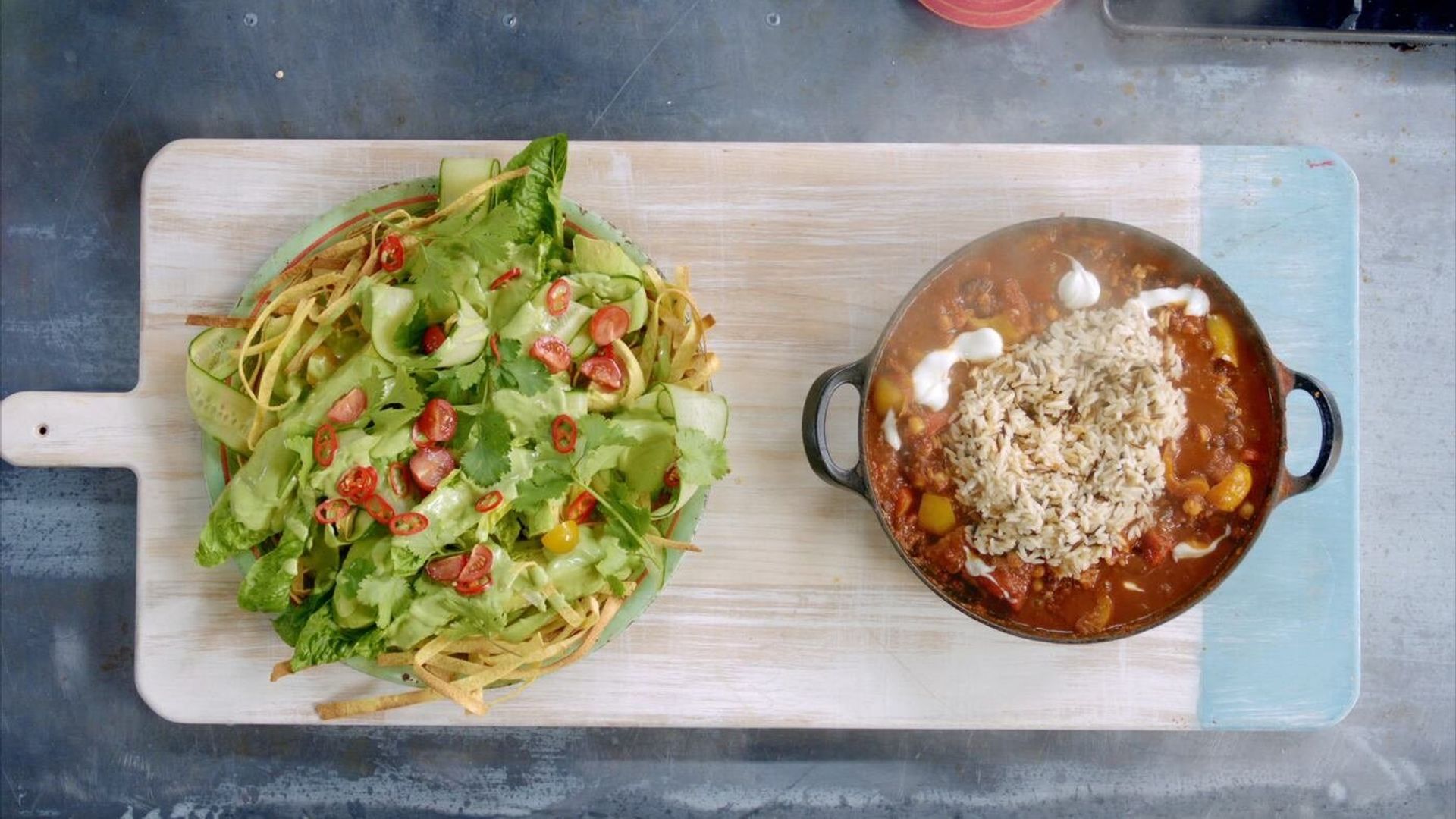 Jamie's 15-Minute Meals background