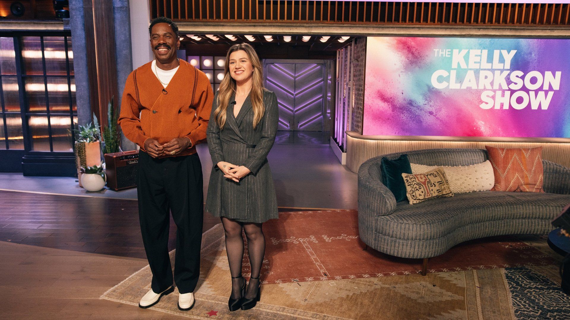 The Kelly Clarkson Show background