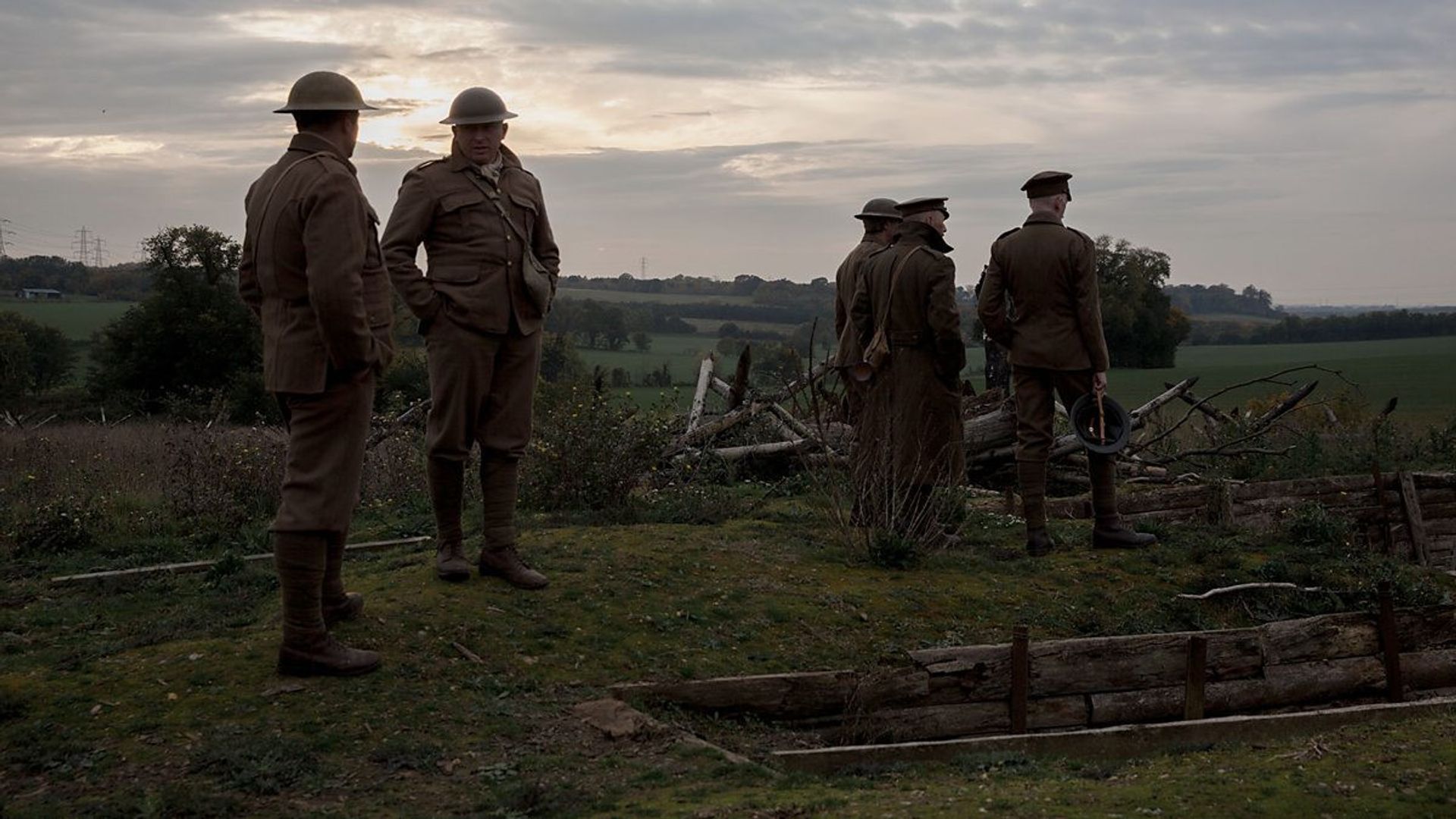 The Somme 1916: From Both Sides of the Wire background