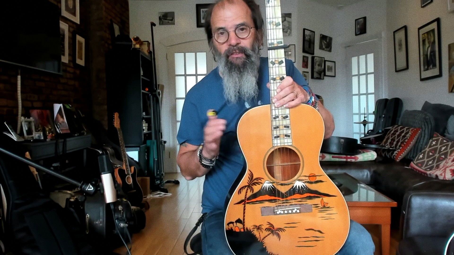 Guitar Town with Steve Earle background