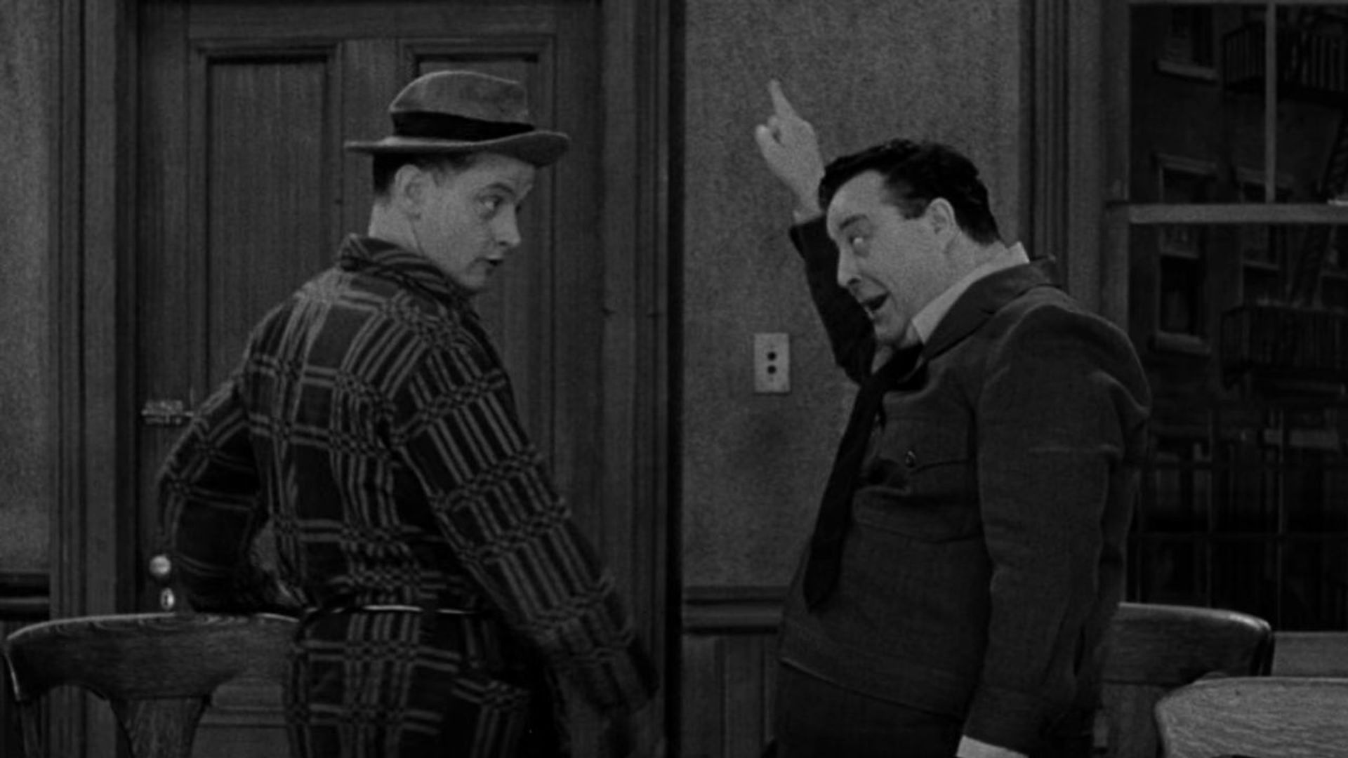 The Honeymooners background