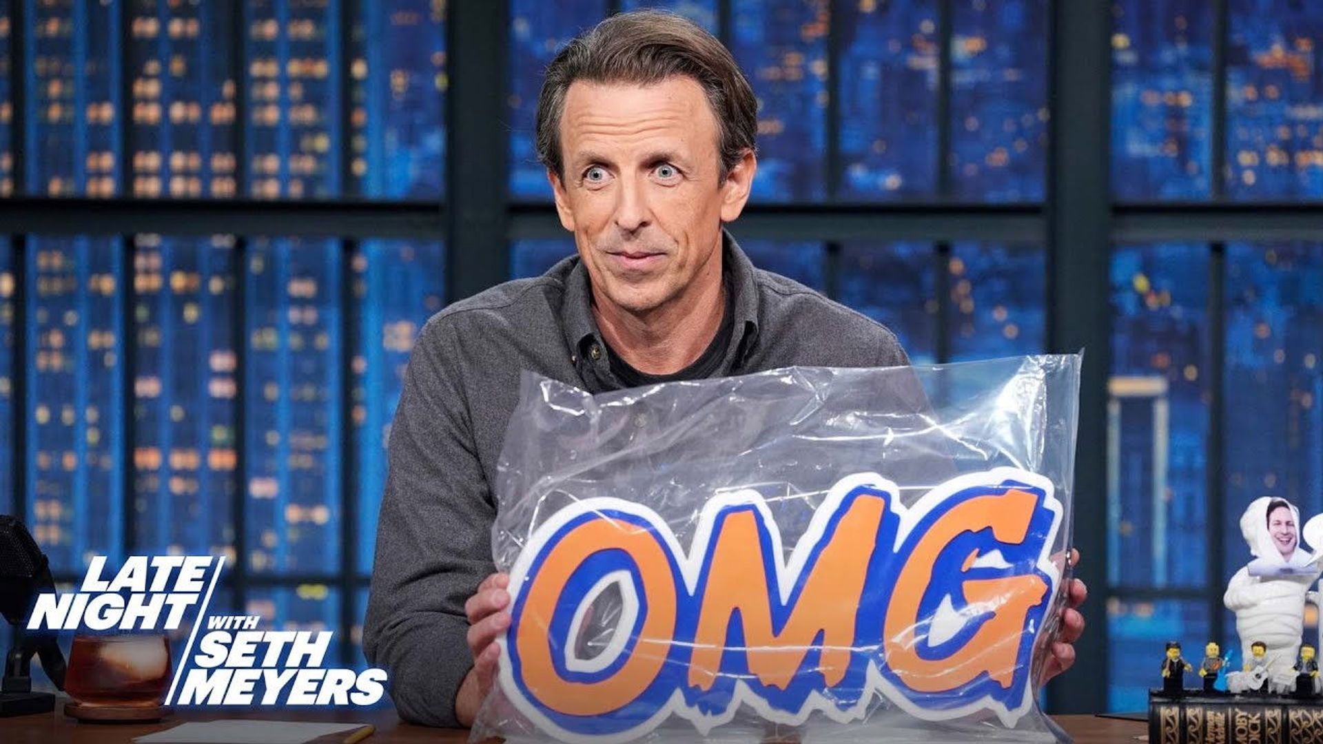 Late Night with Seth Meyers: Corrections" background
