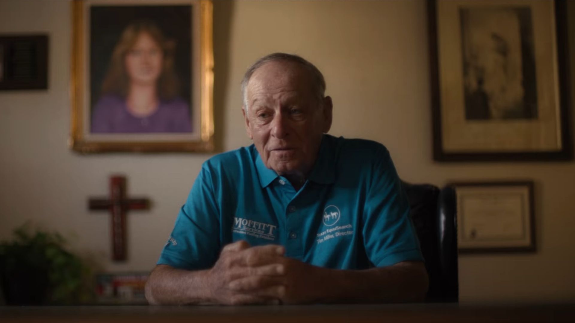 Crime Scene: The Texas Killing Fields background