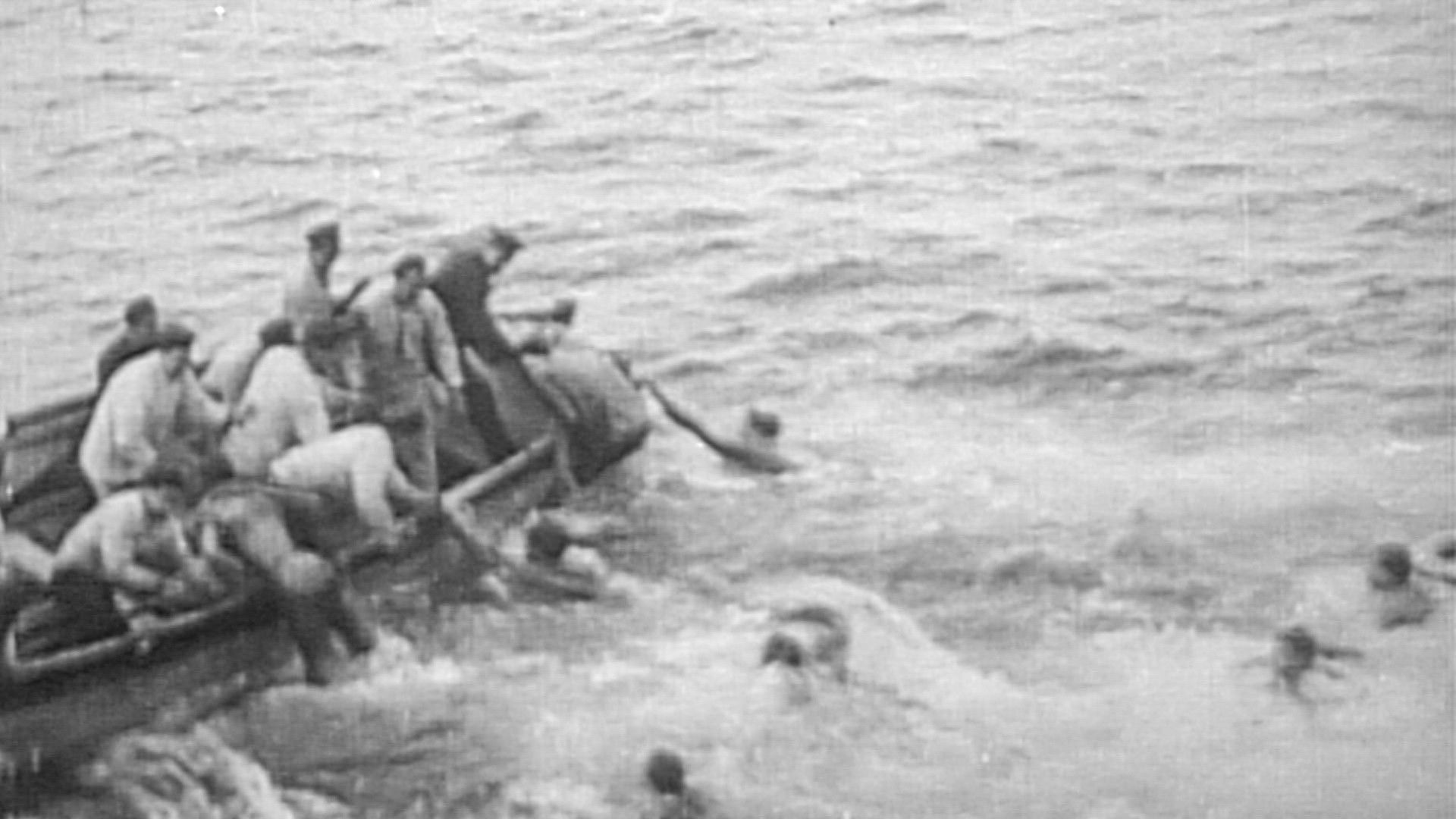 Abandoned: Expedition Shipwreck background