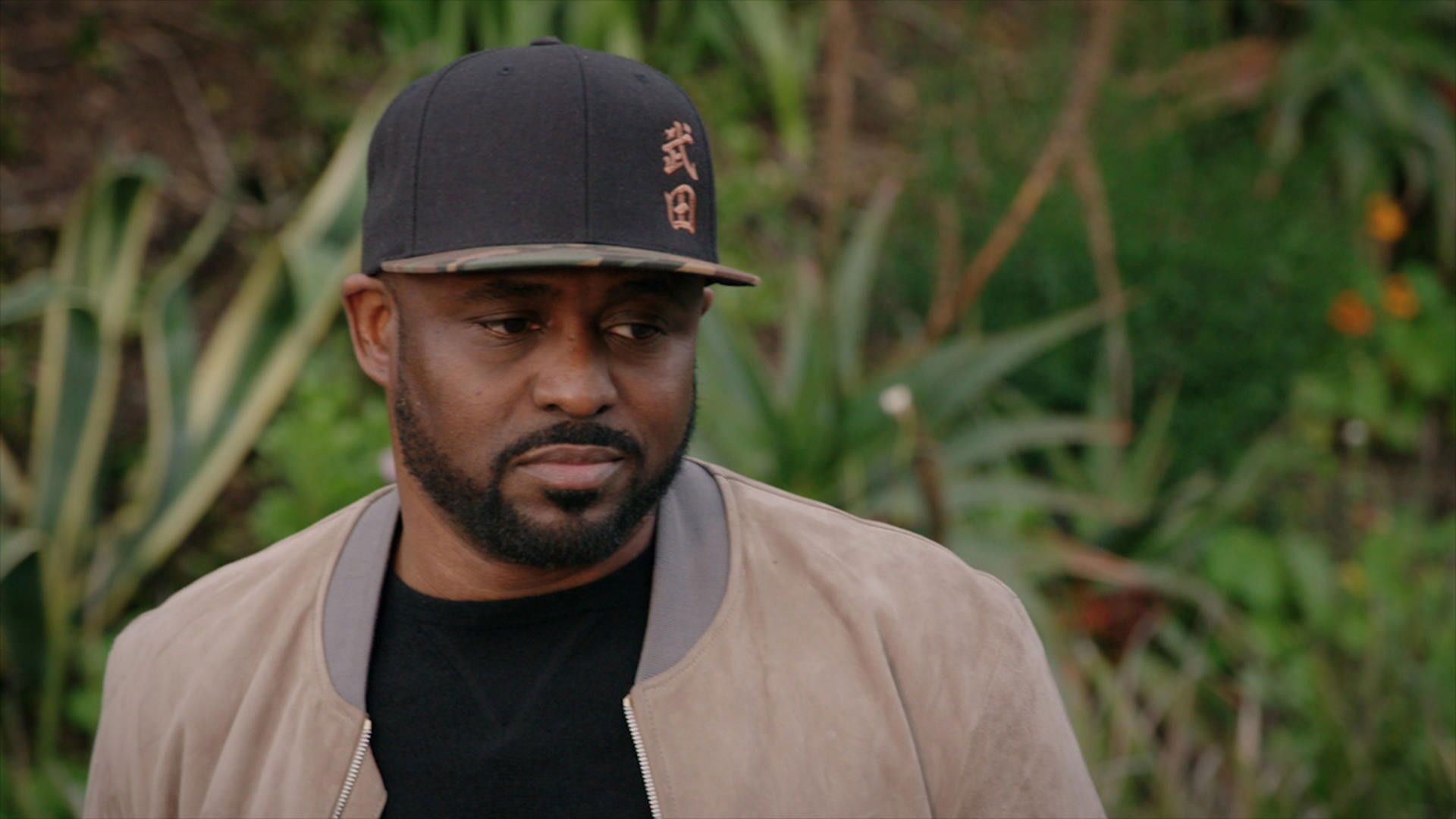 Wayne Brady: The Family Remix background