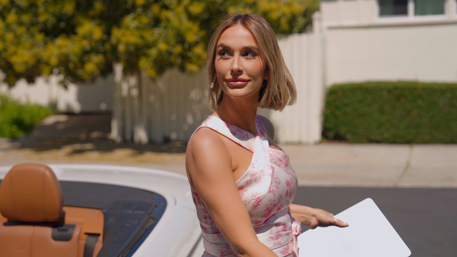 Selling the OC background