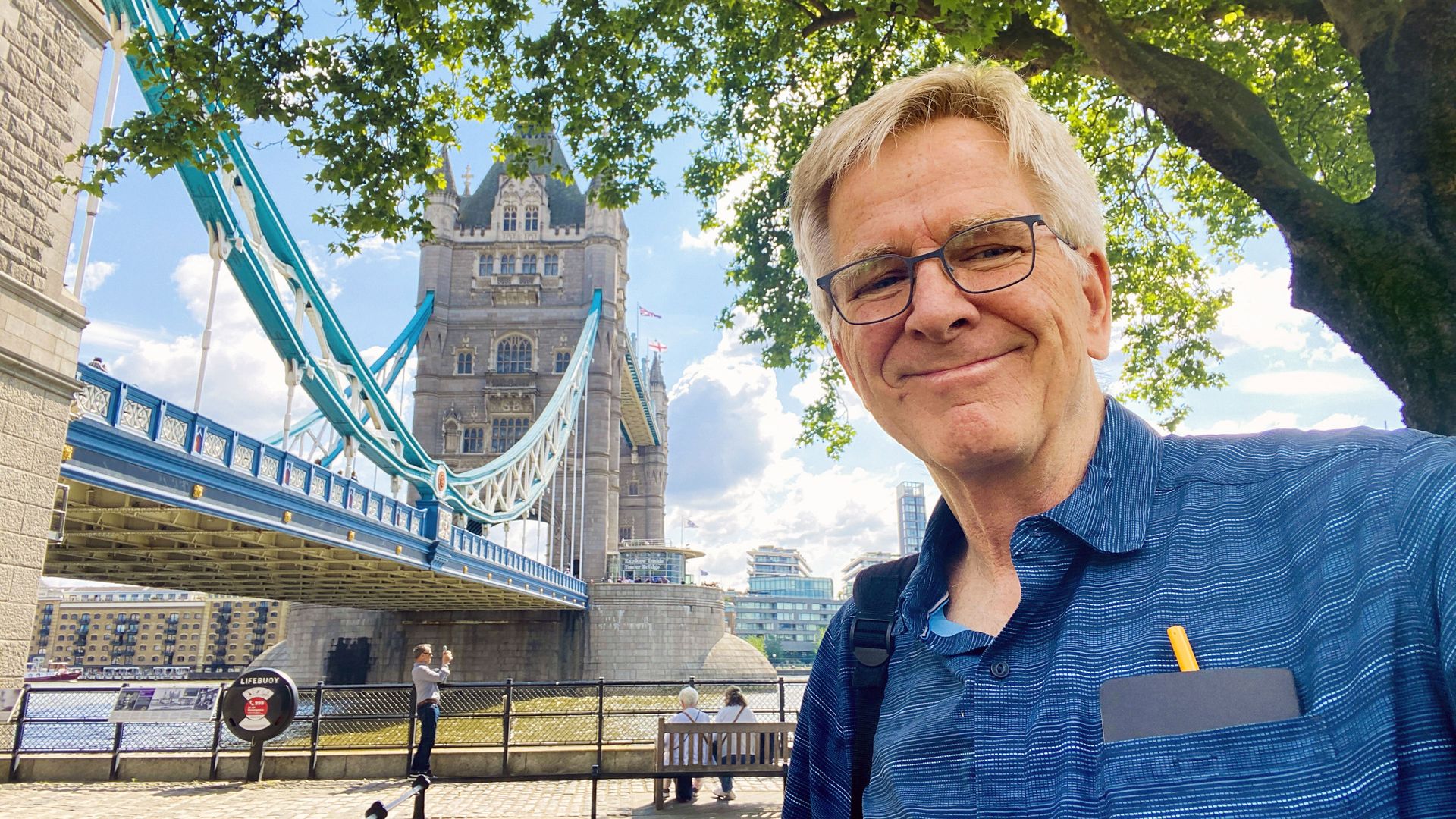 Rick Steves' Europe background