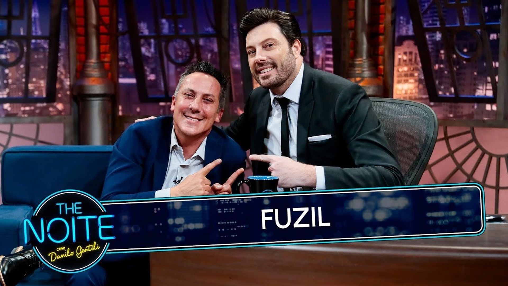 The Noite com Danilo Gentili background