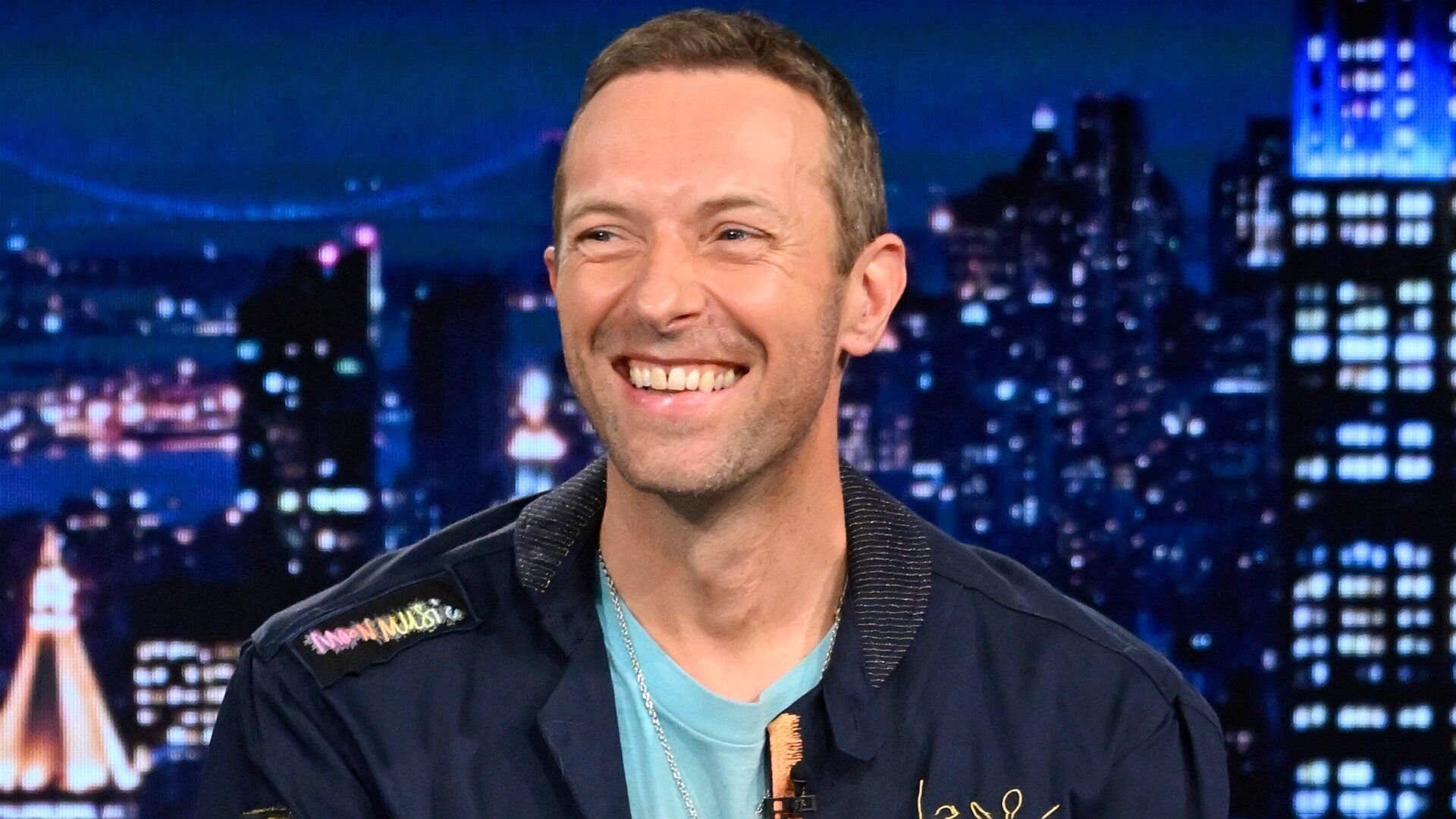The Tonight Show Starring Jimmy Fallon background