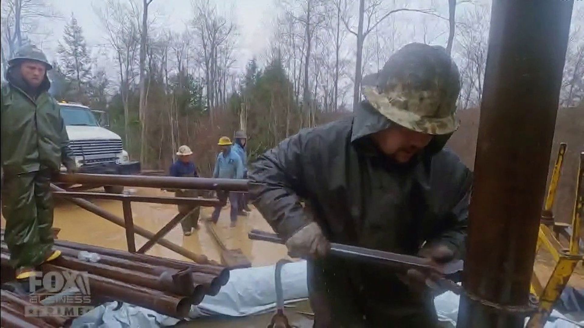 How America Works background