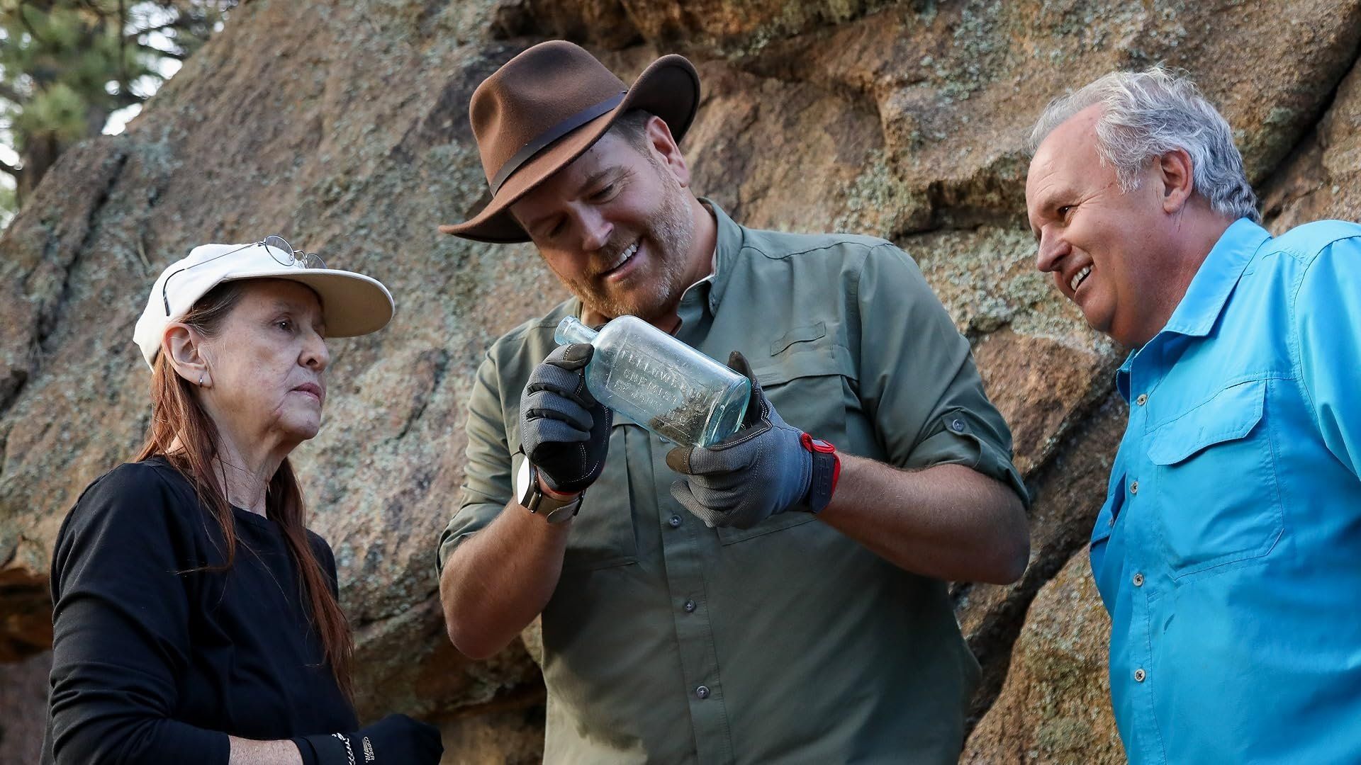 Expedition Unknown background