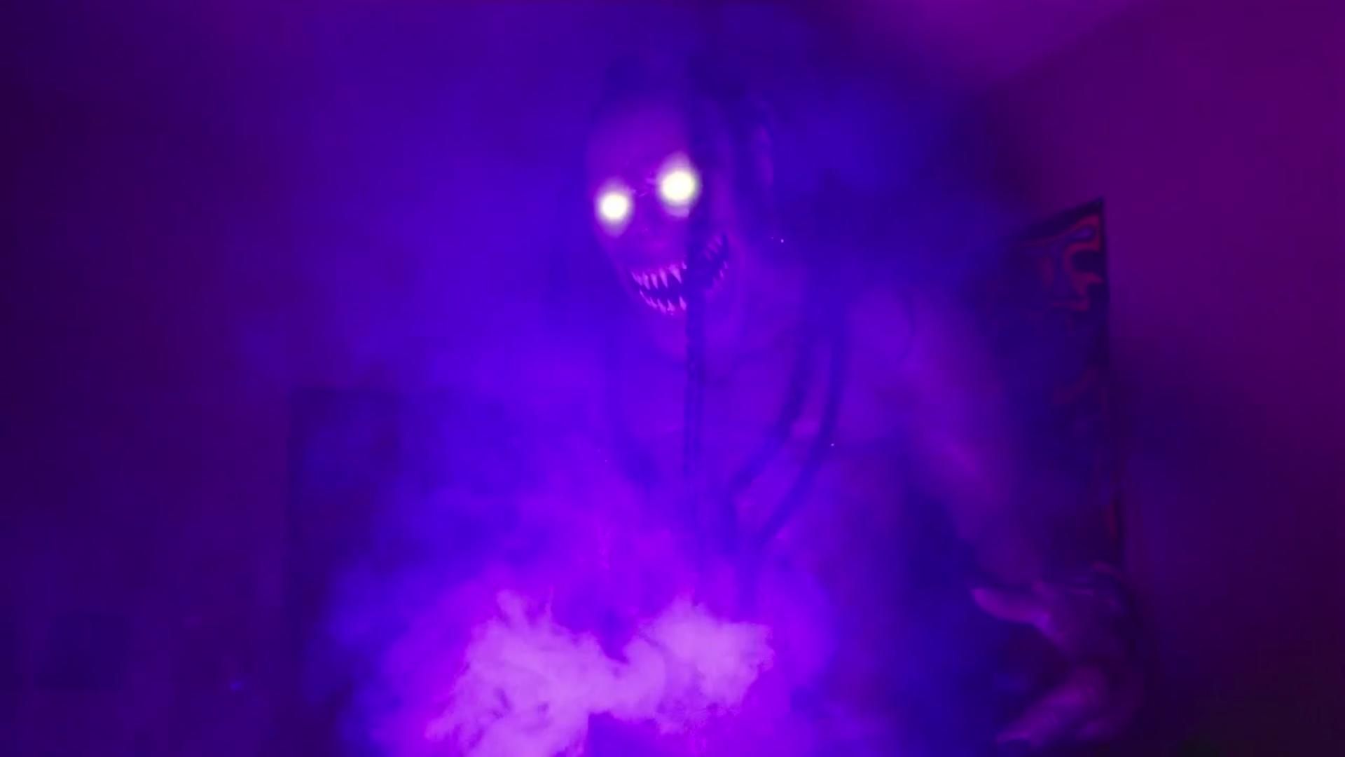 Creepshow background