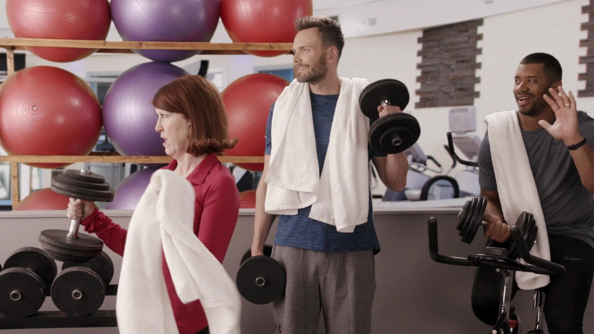 The Joel McHale Show with Joel McHale background