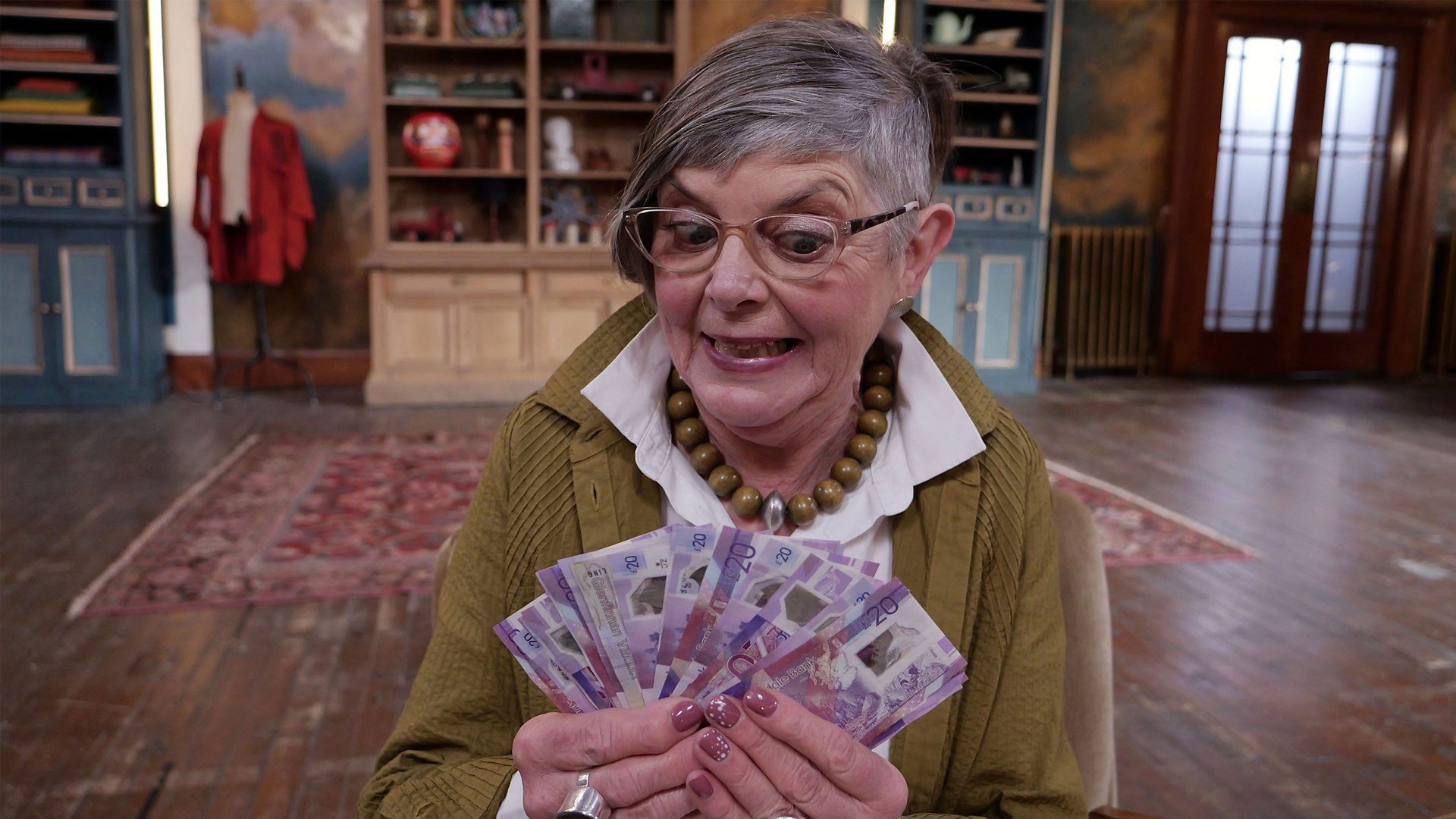 The Bidding Room background