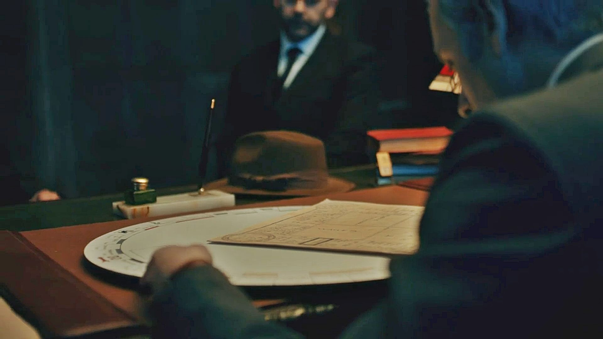 The Toys That Built America background