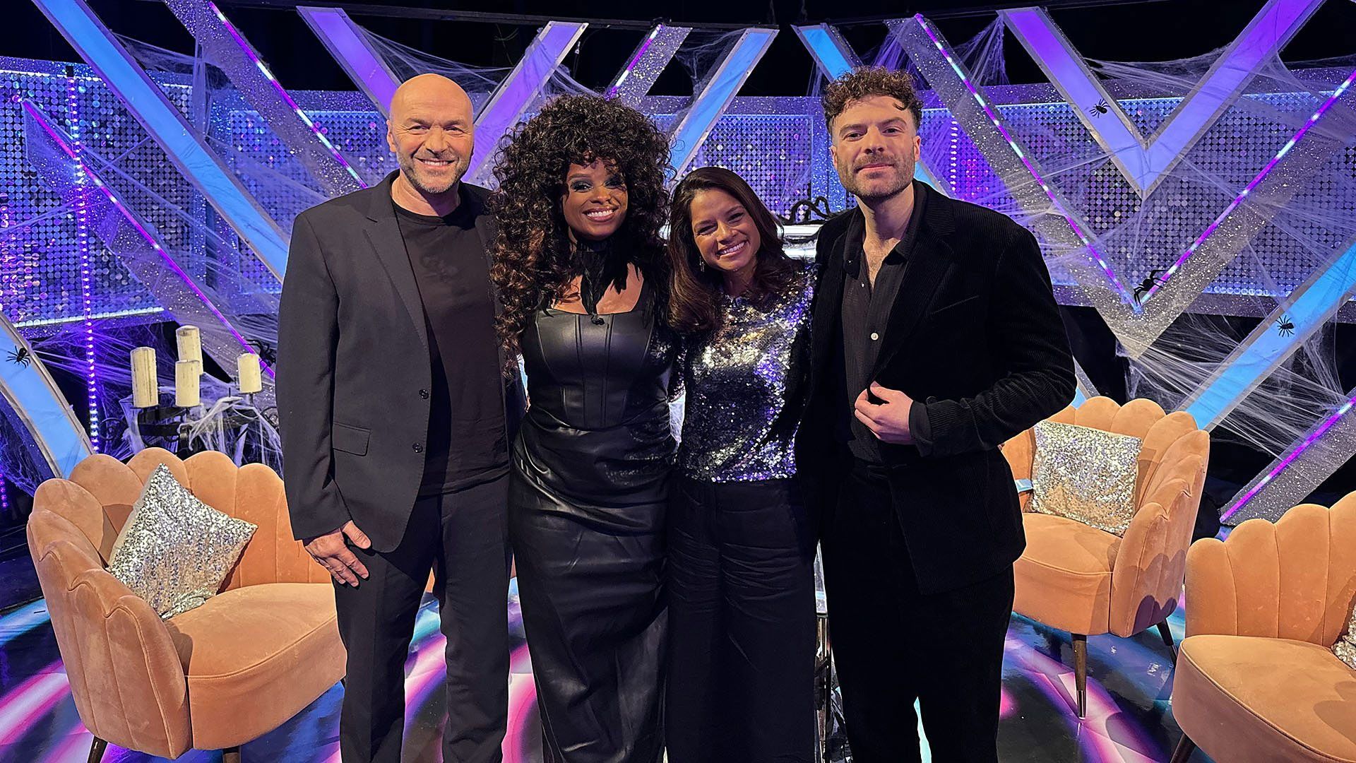 Strictly Come Dancing: It Takes Two background