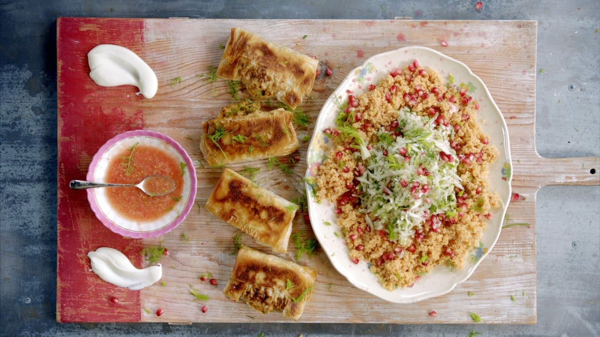 Jamie's 15-Minute Meals background