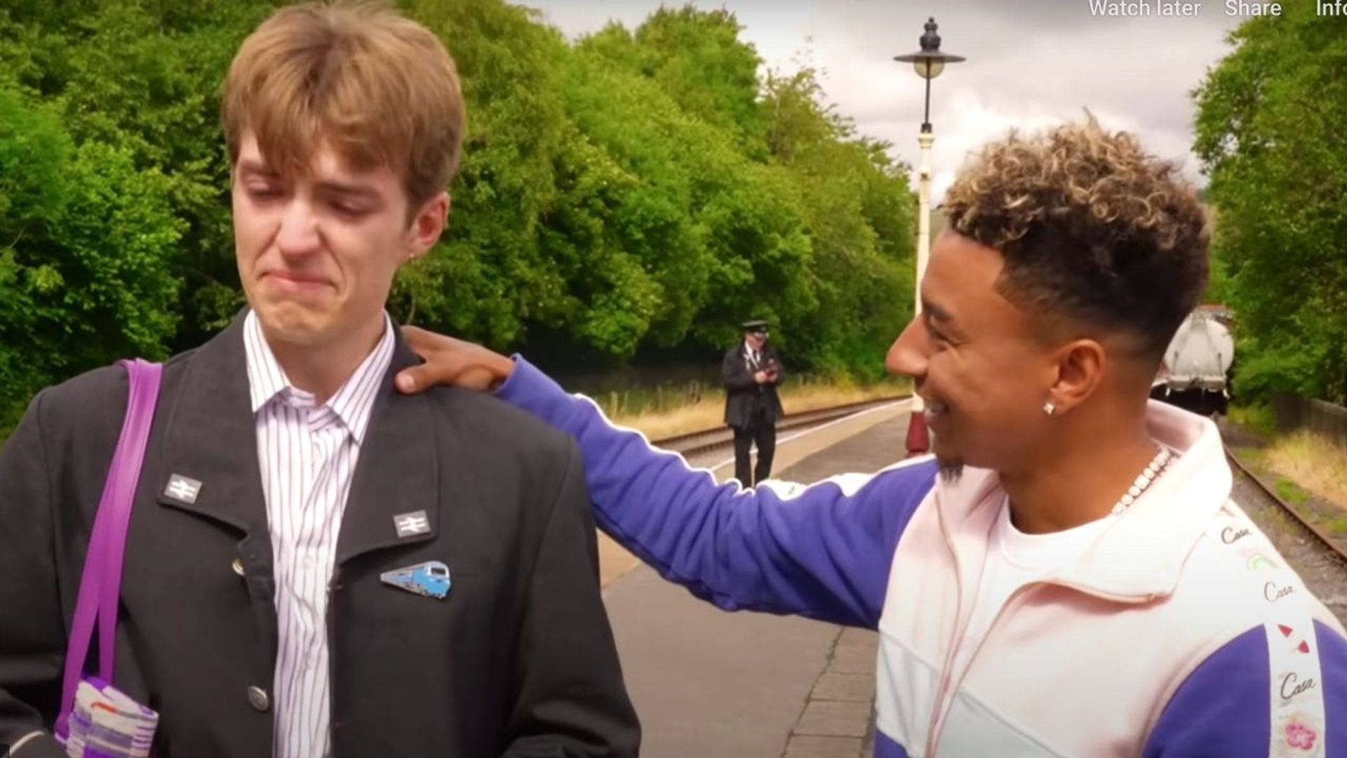 Trainspotting with Francis Bourgeois background