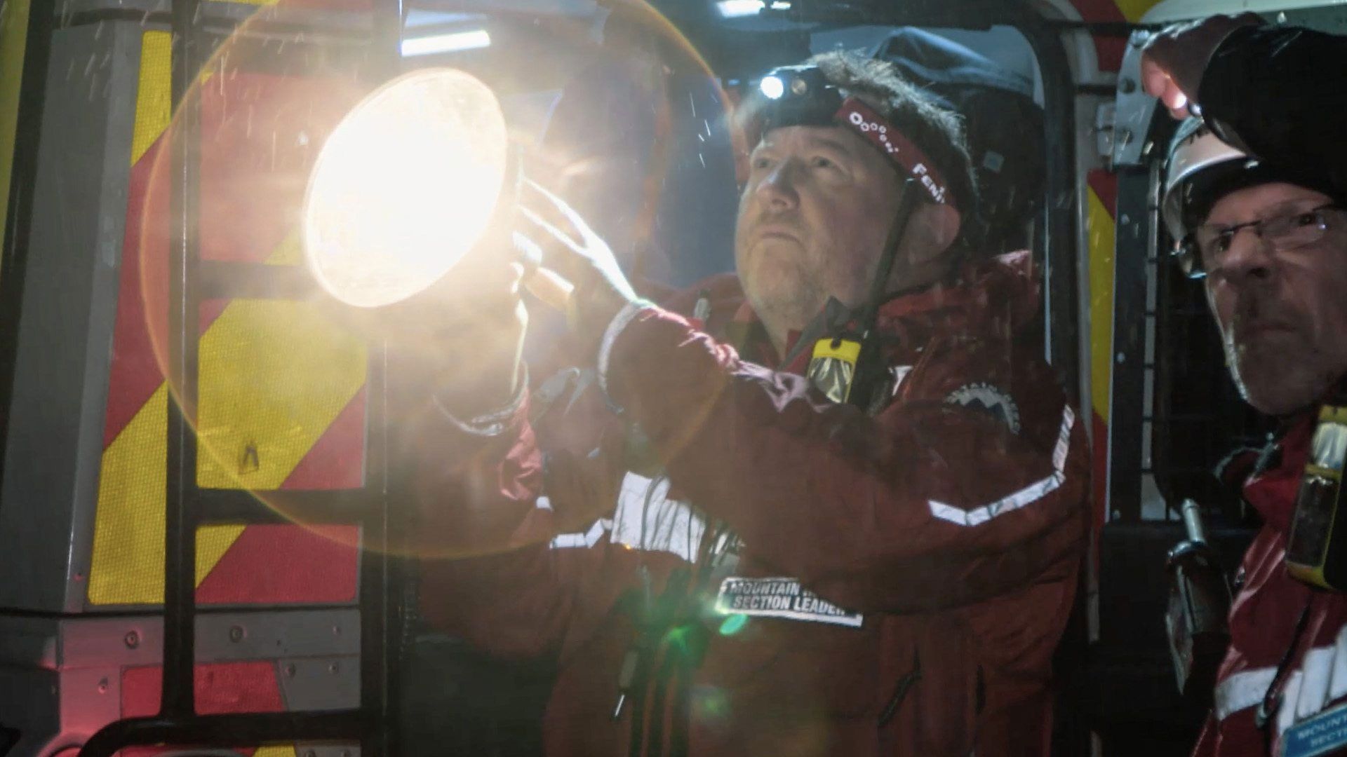 SAS: Catching the Criminals background