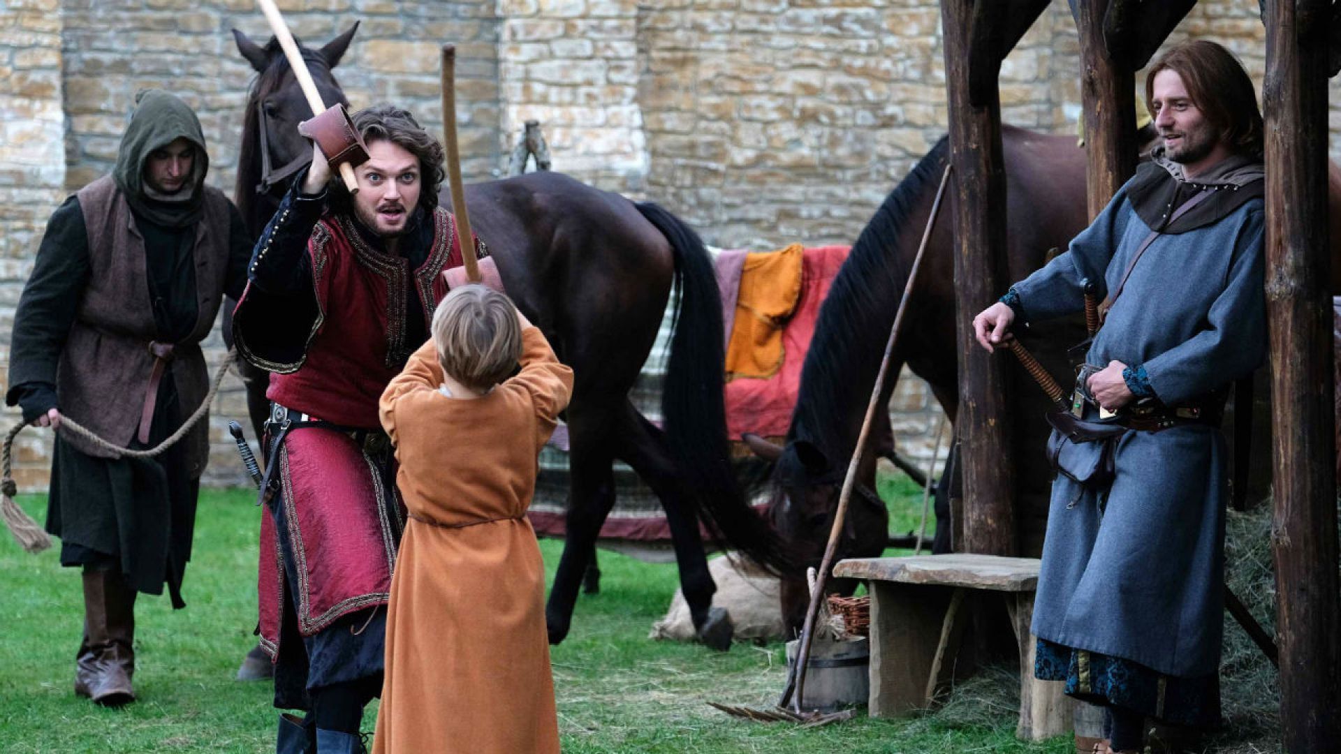 The Crown of the Kings background