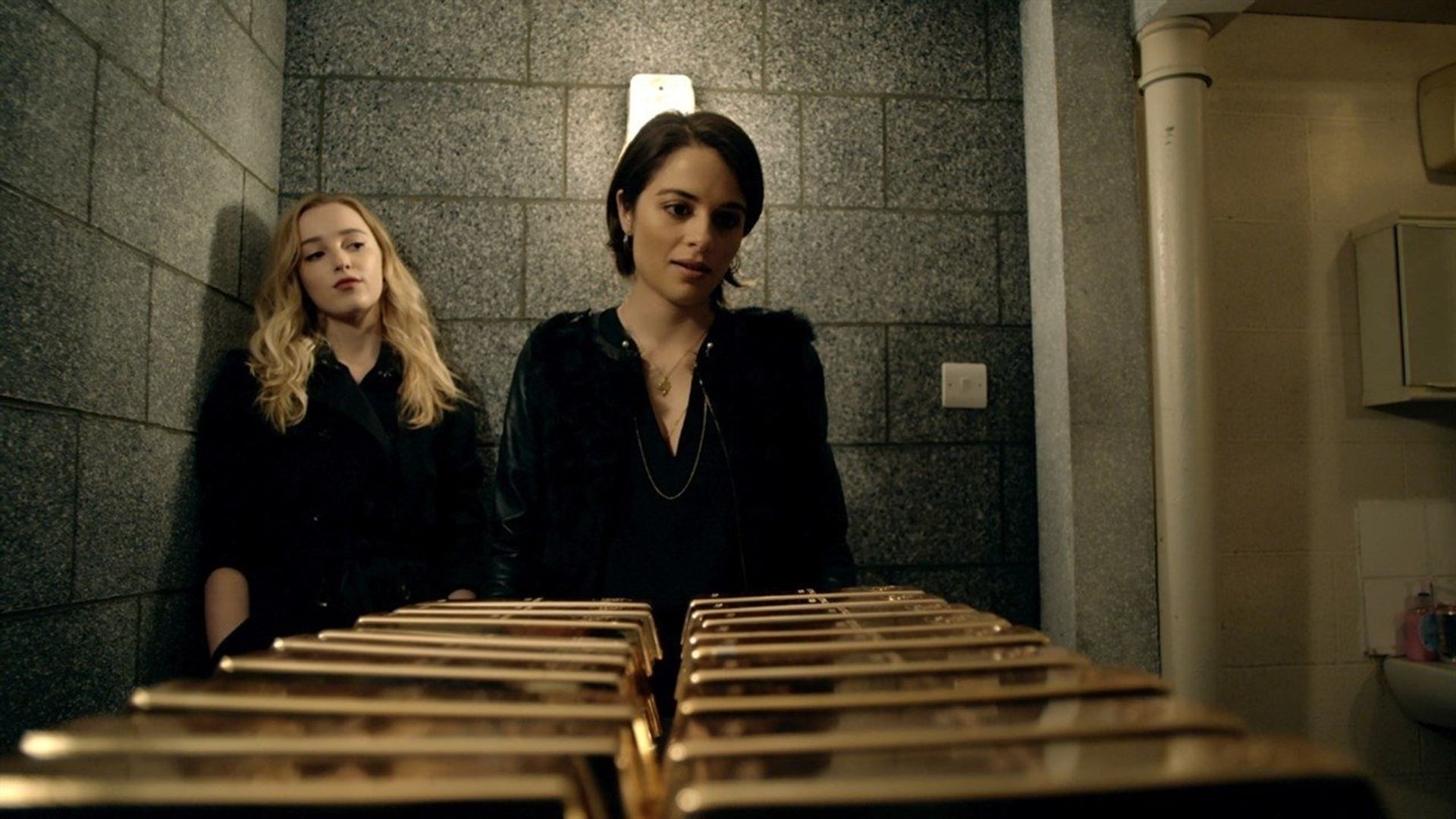 Snatch background
