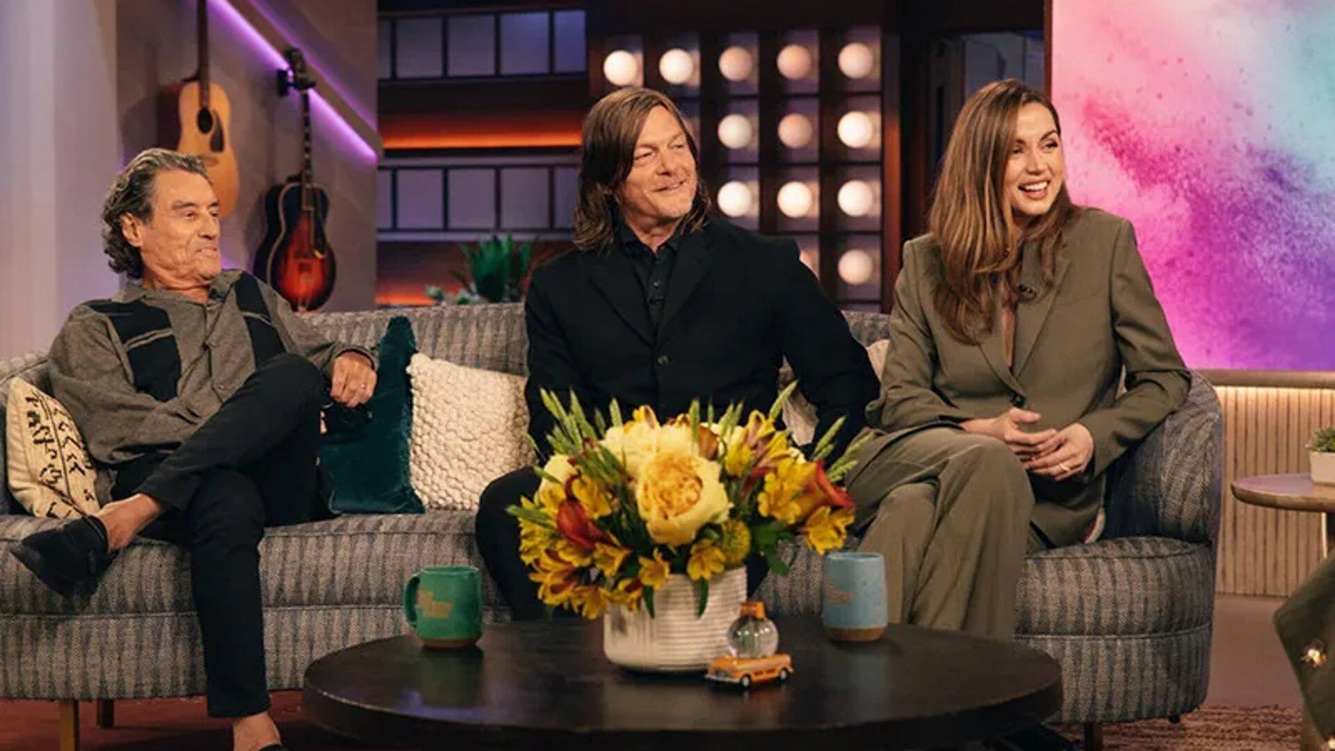 The Kelly Clarkson Show background