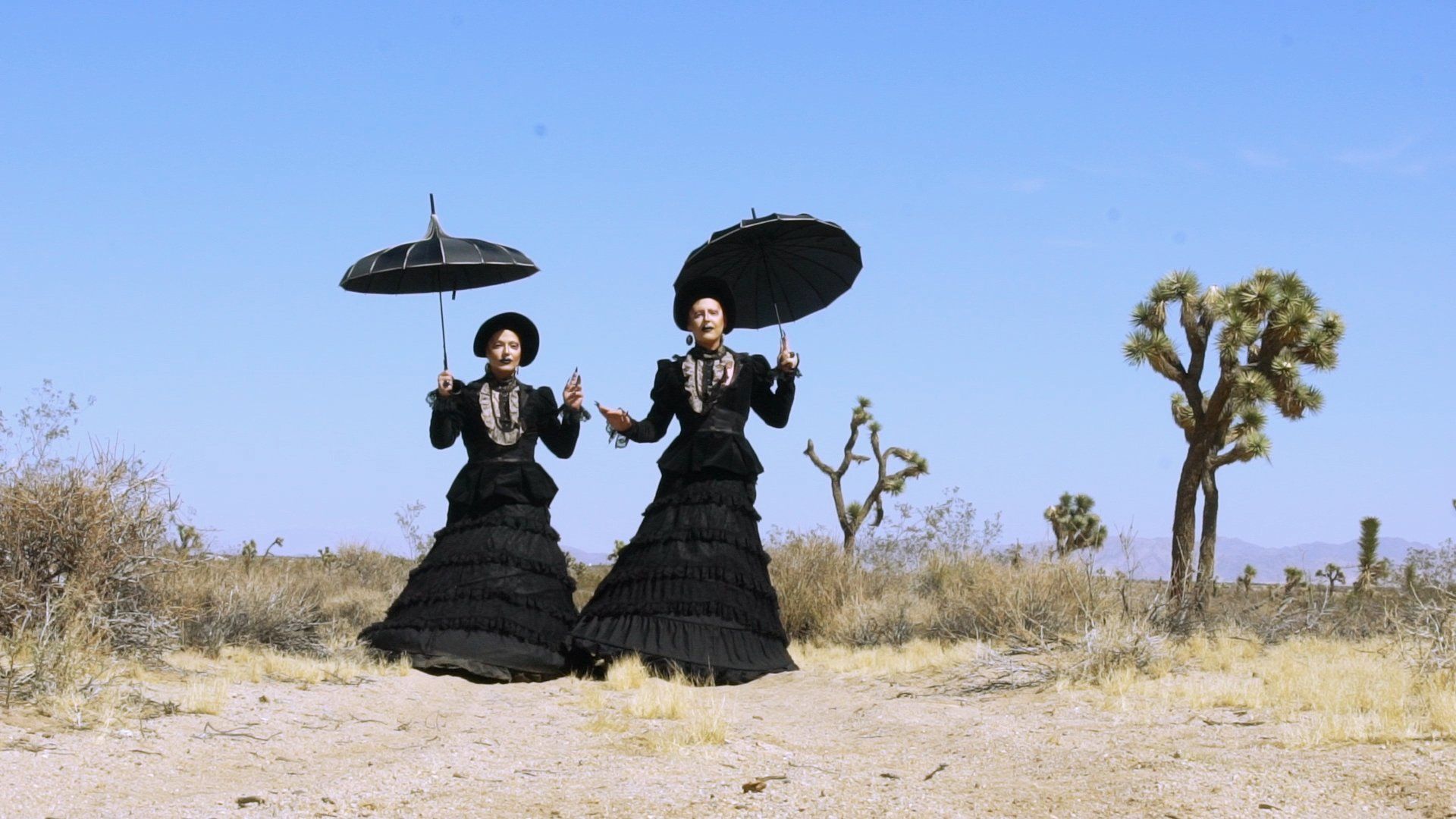 The Boulet Brothers' Dragula background