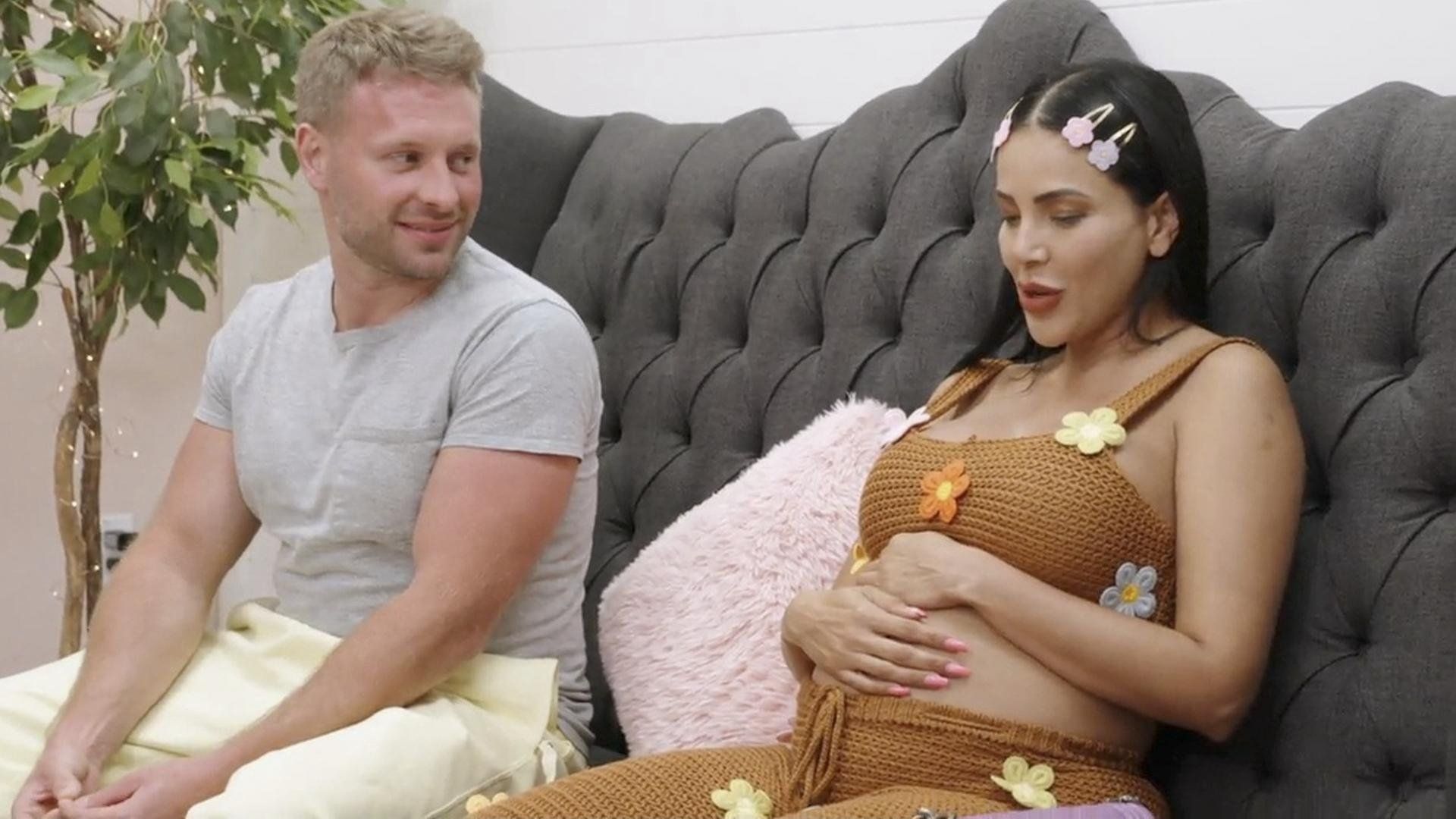 90 Day Fiancé: Happily Ever After? background