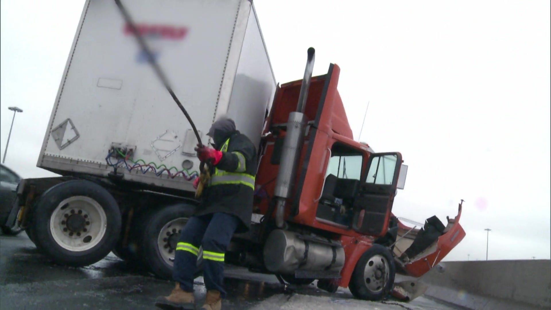 Heavy Rescue: 401 background