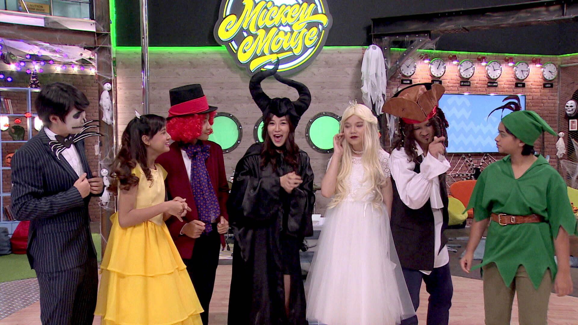 Club Mickey Mouse background