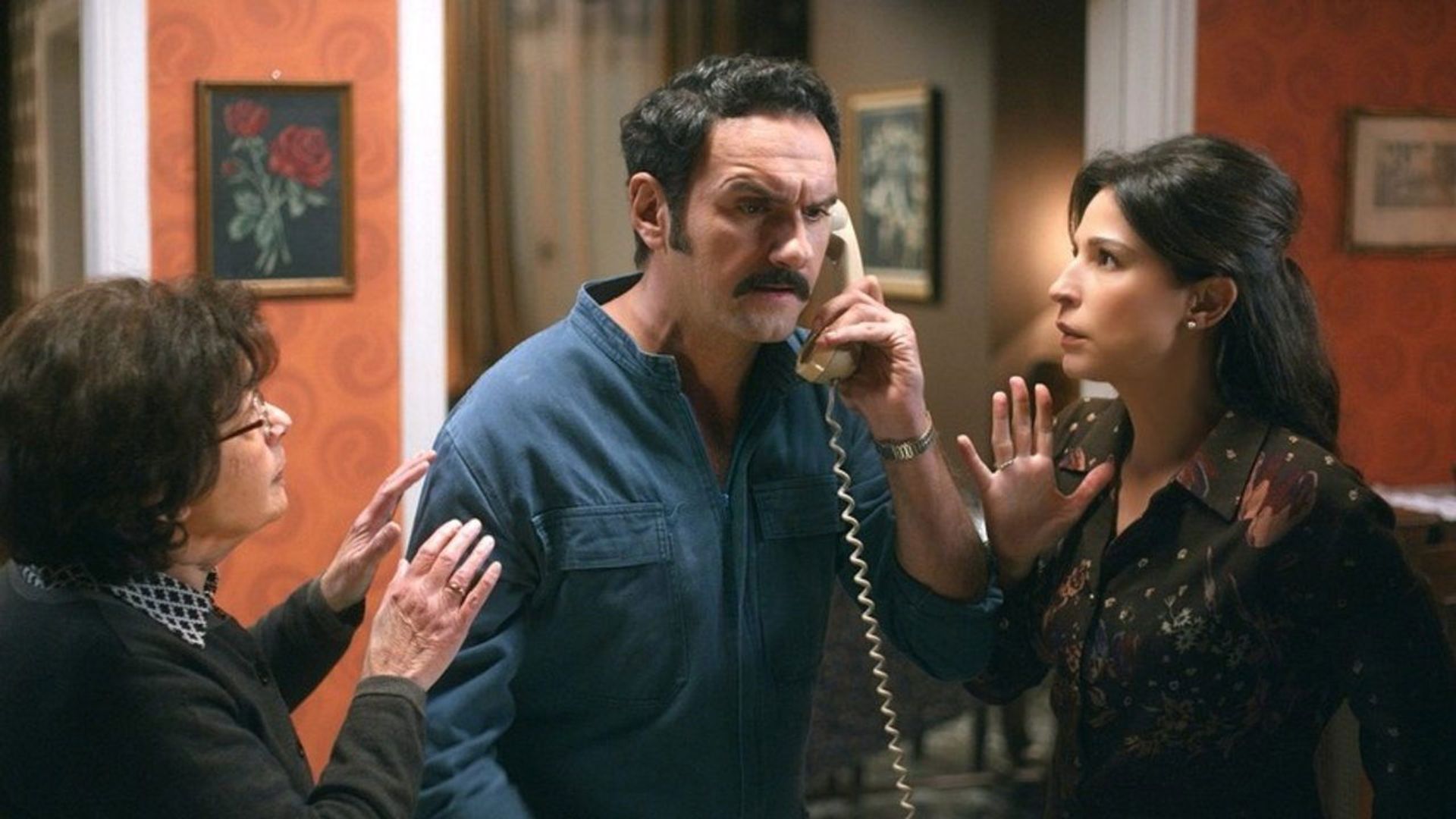 Ta kalytera mas hronia background