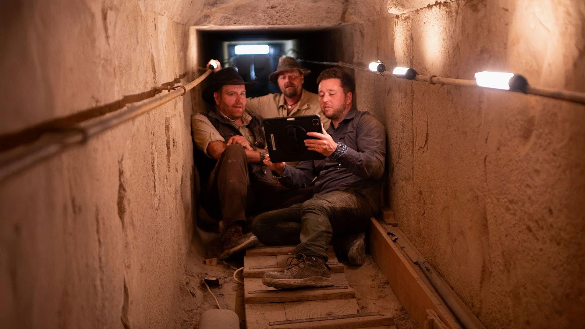 Expedition Unknown background