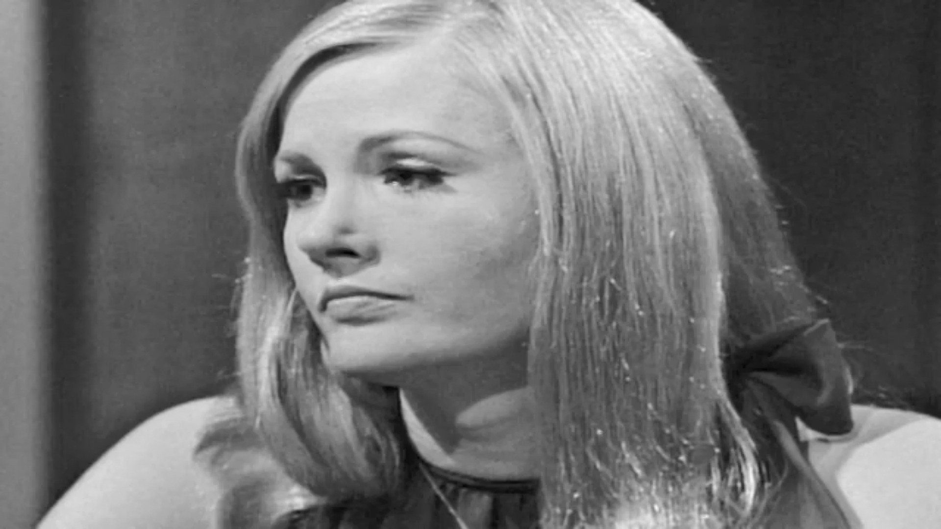 Dark Shadows background
