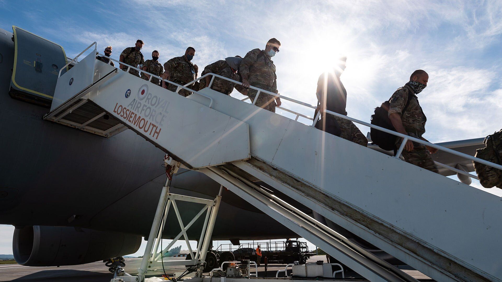 Top Guns: Inside the RAF background