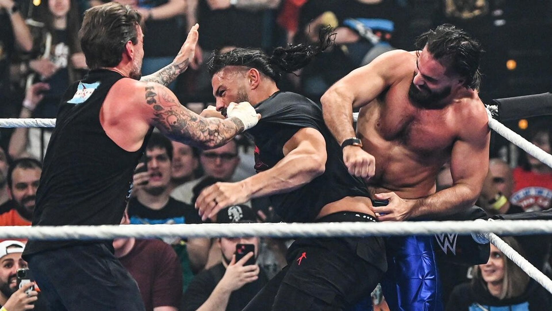 World Wrestling Federation Smackdown! background