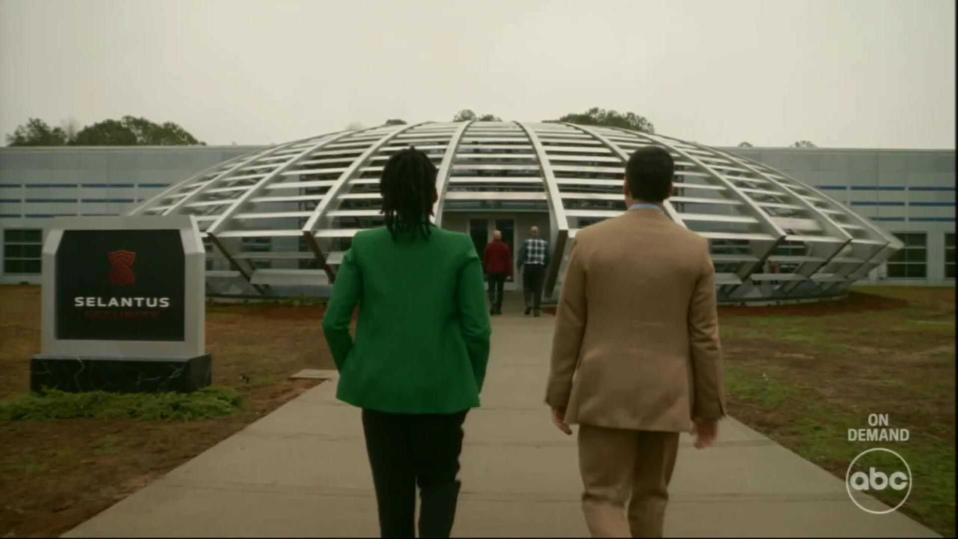 Will Trent background