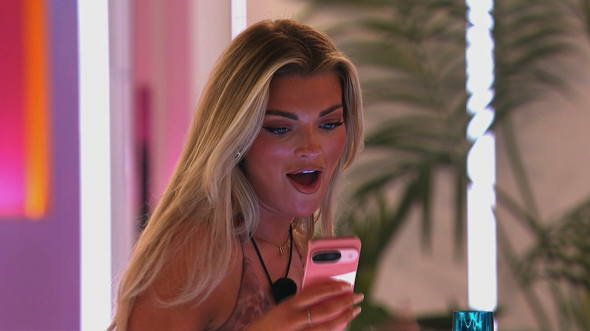 Love Island background