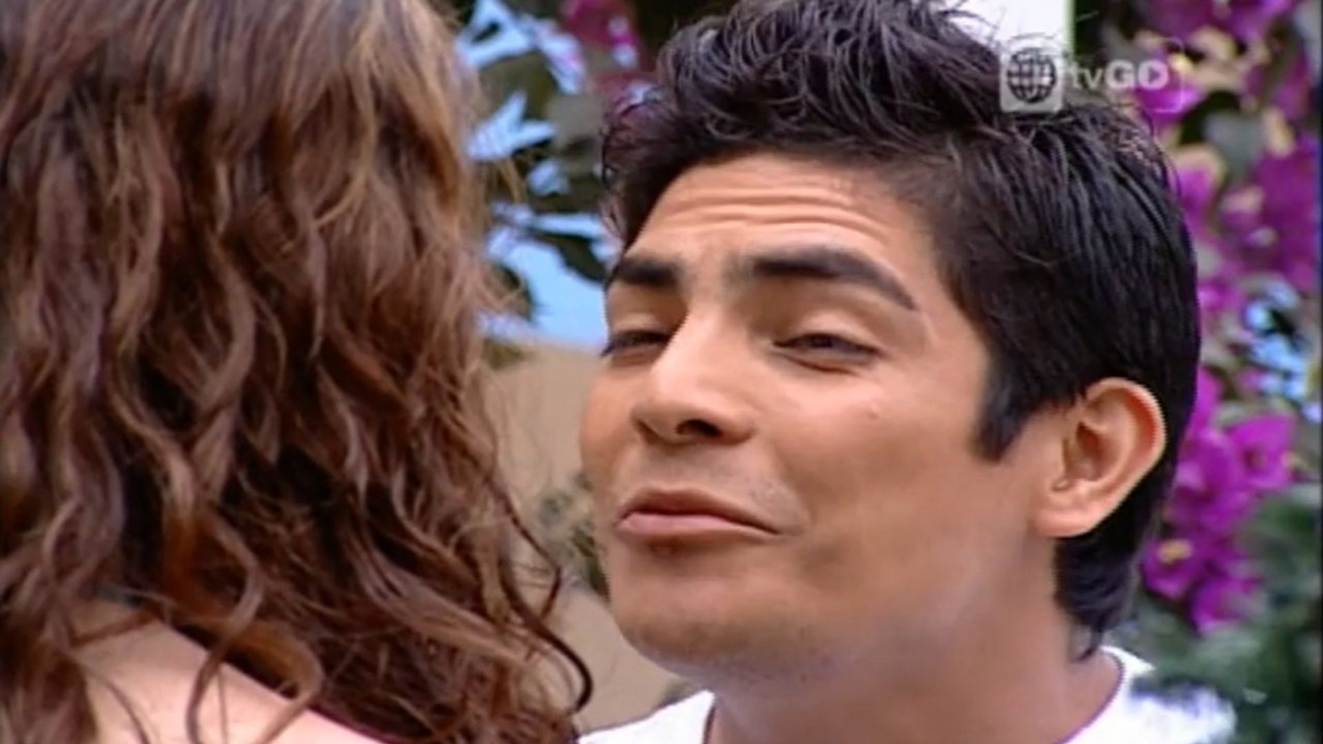 Al fondo hay sitio background
