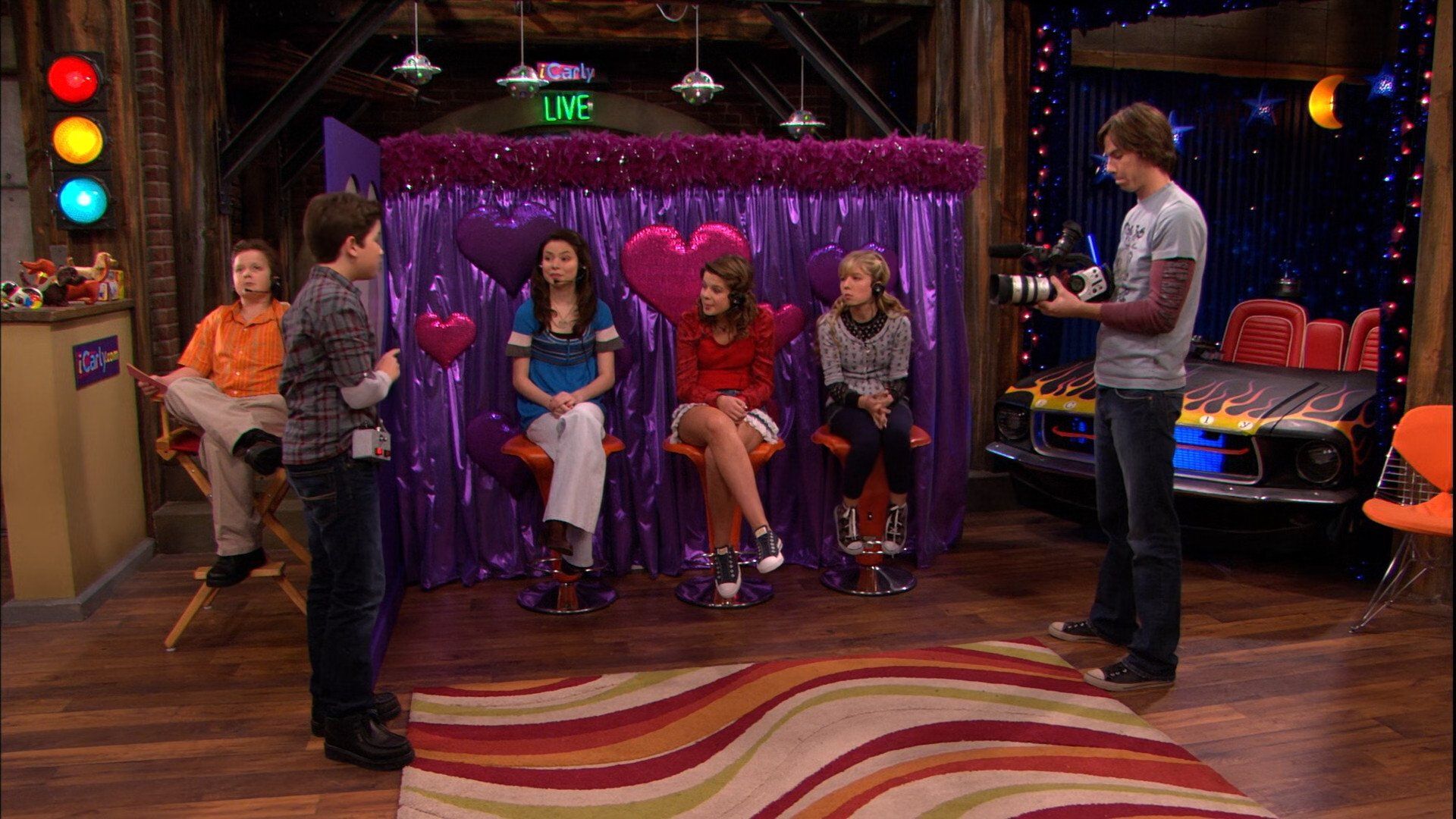 iCarly background